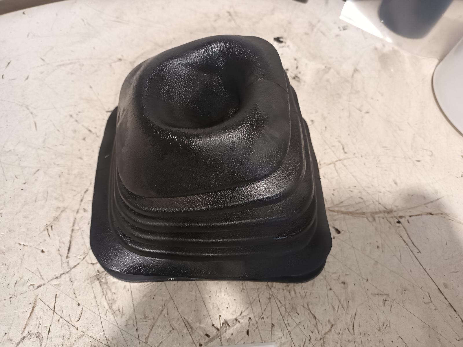 1998 Toyota Landcruiser Gear Stick/Shifter View Auto part Gear Stick/Shifter Toyota Landcruiser 1998