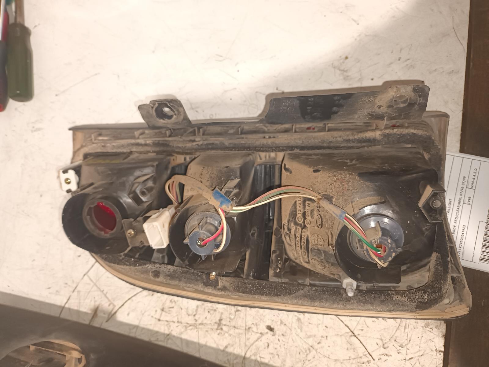 View Auto part Right Taillight Toyota Prado 1998
