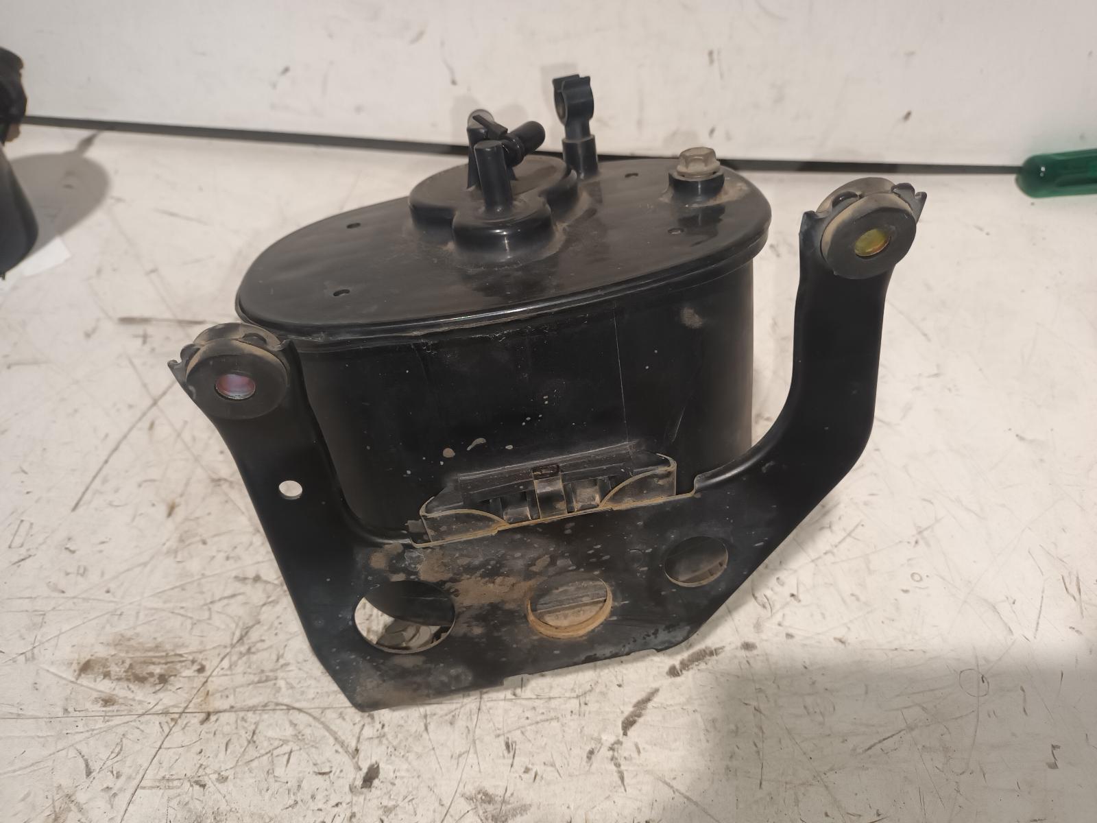 View Auto part Fuel Tank Toyota Prado 1998