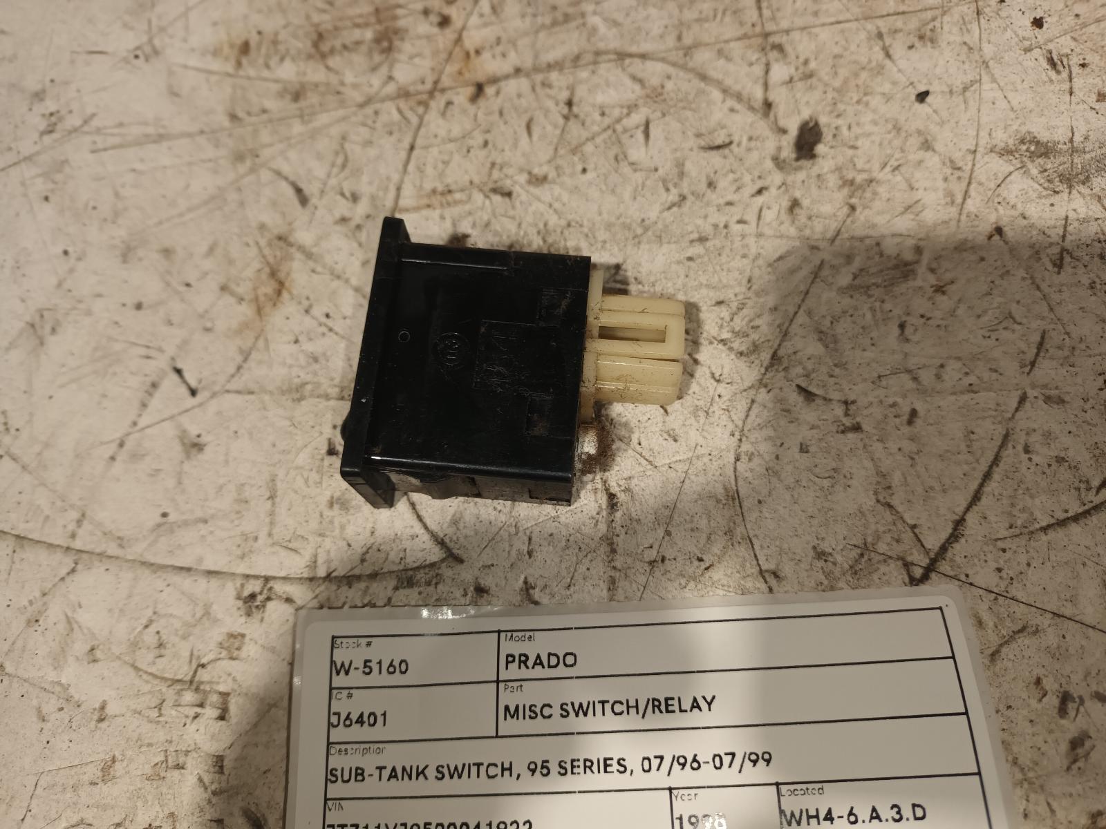 View Auto part Misc Switch/Relay Toyota Prado 1998