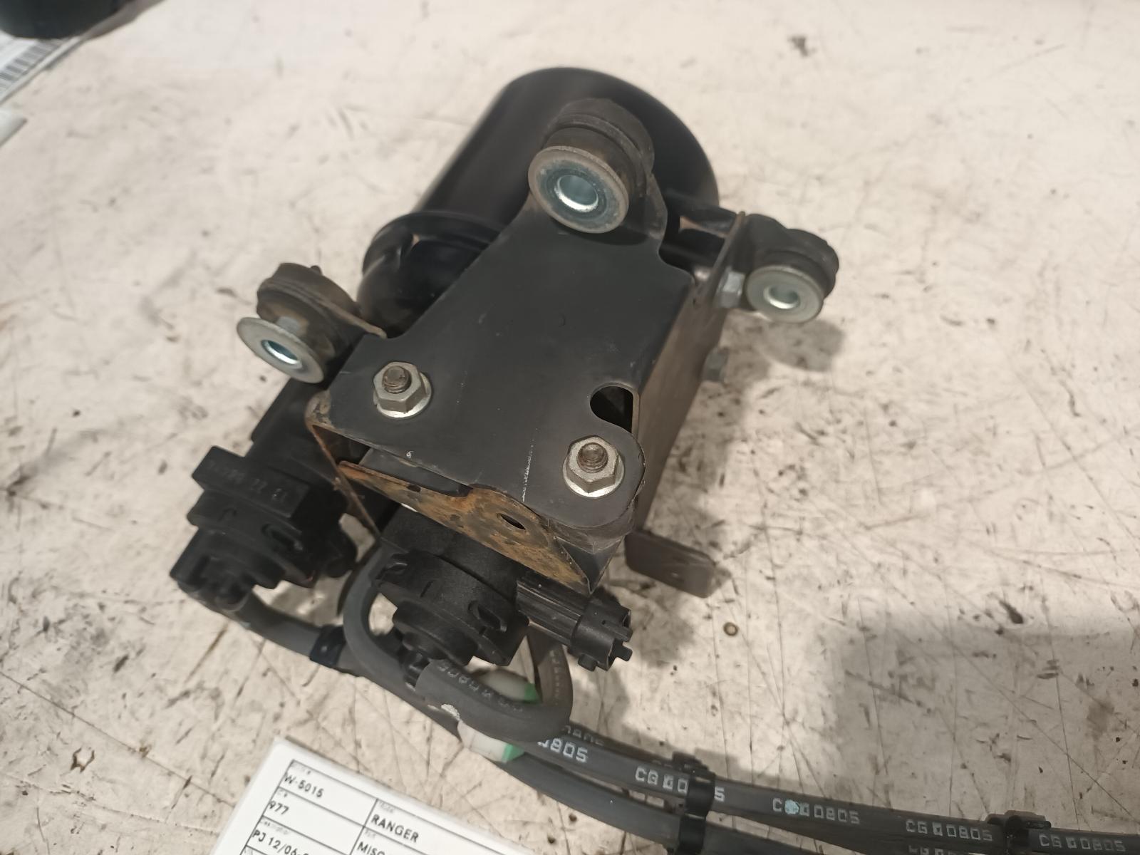 View Auto part Misc Switch/Relay Ford Ranger 2008
