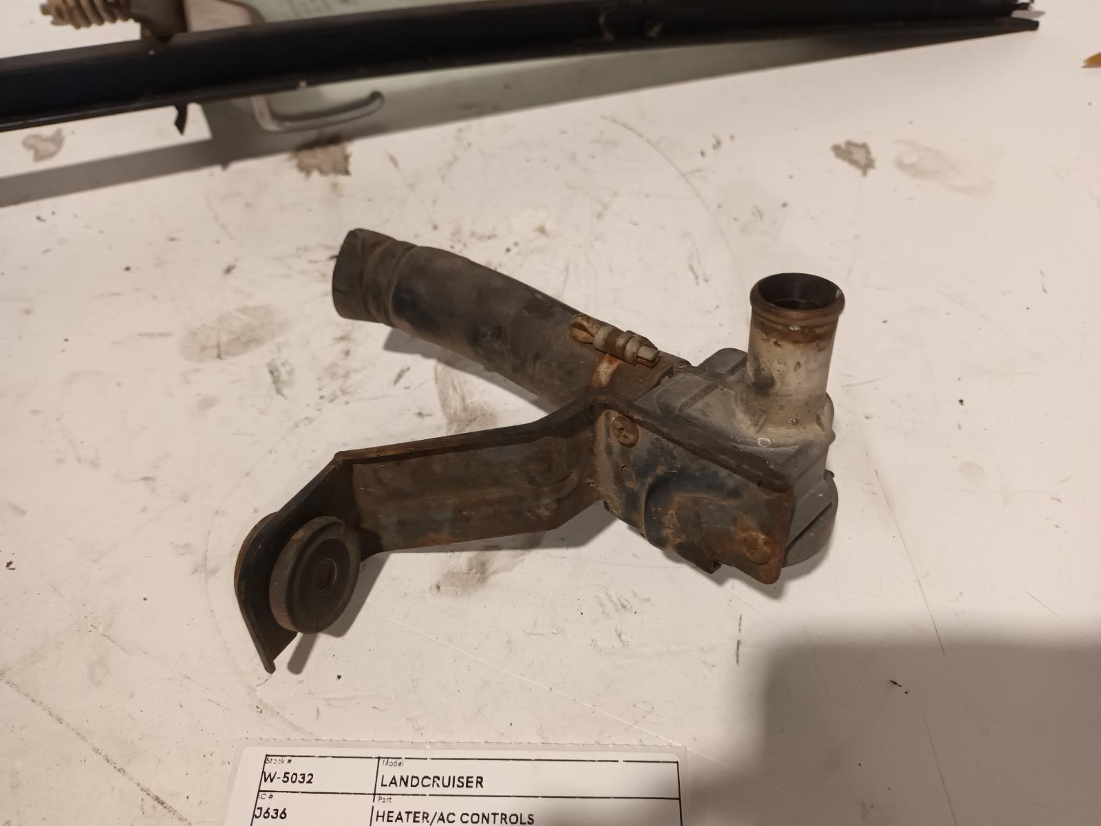 View Auto part Heater/Ac Controls Toyota Landcruiser 1992