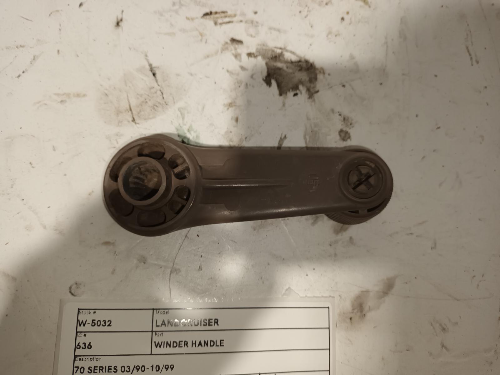 View Auto part Winder Handle Toyota Landcruiser 1992