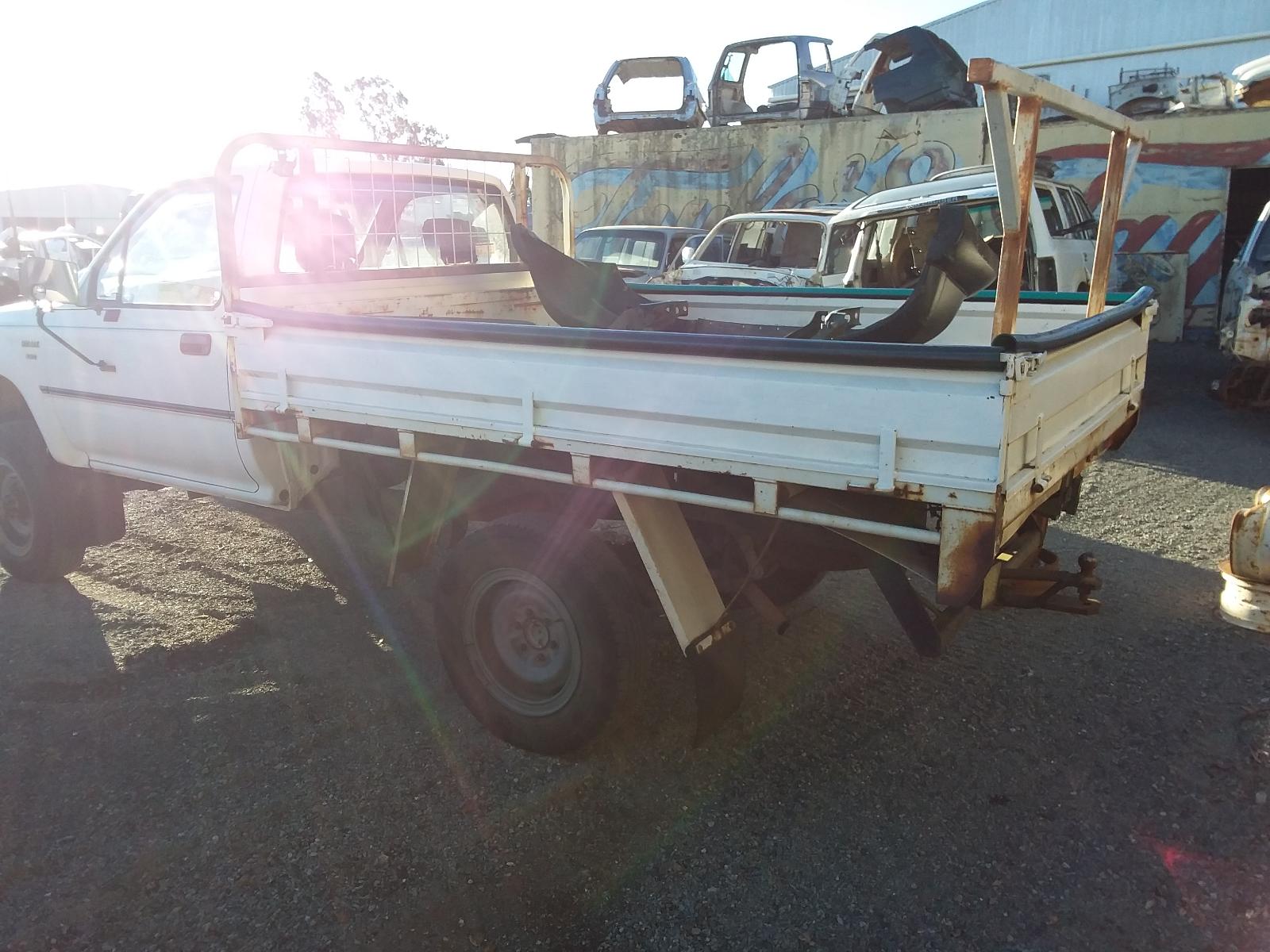 1990 Toyota Hilux Wiper Arm View Auto part Wiper Arm Toyota Hilux 1990