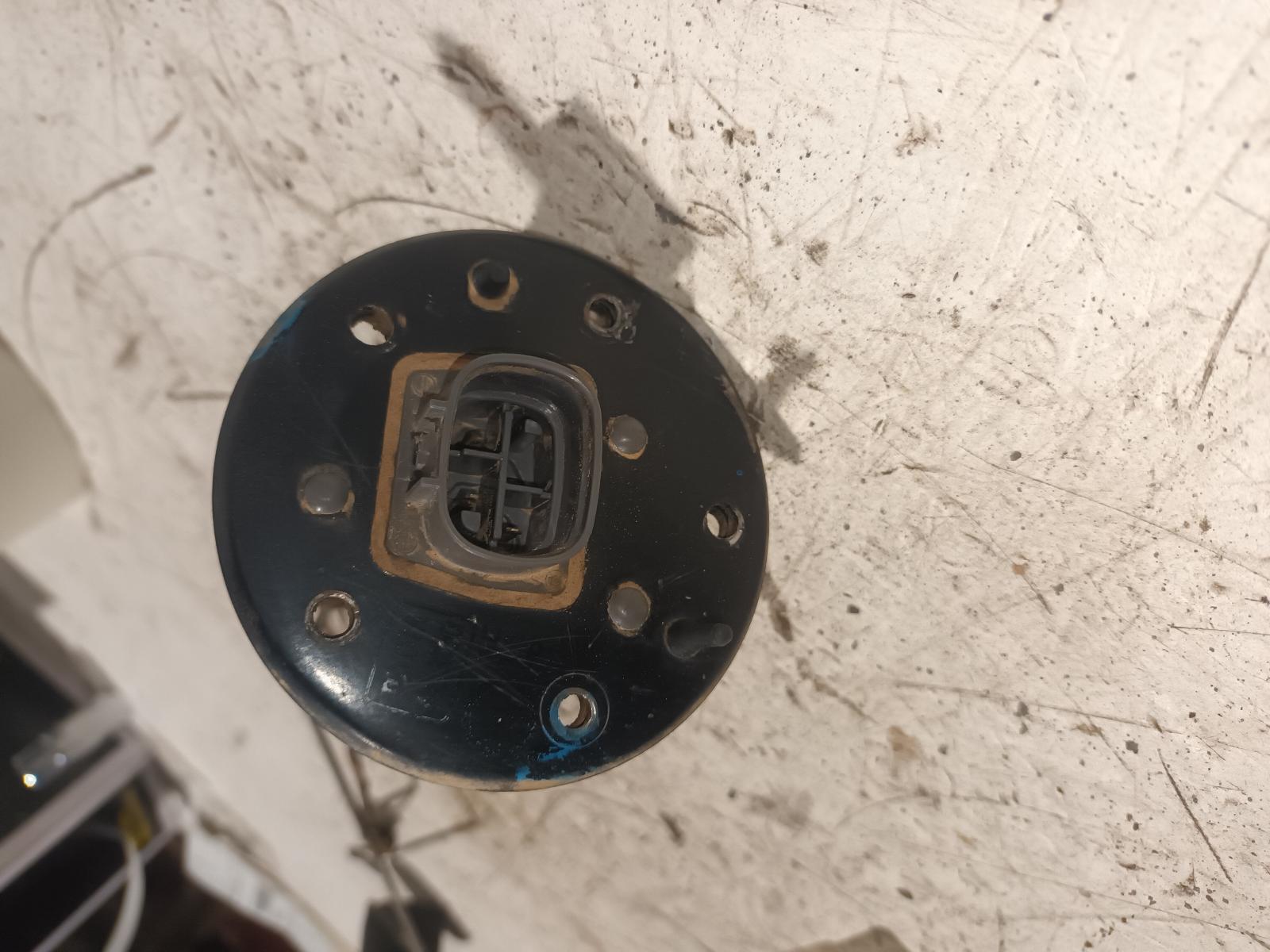 View Auto part Fuel Sending Unit Toyota Prado 1998