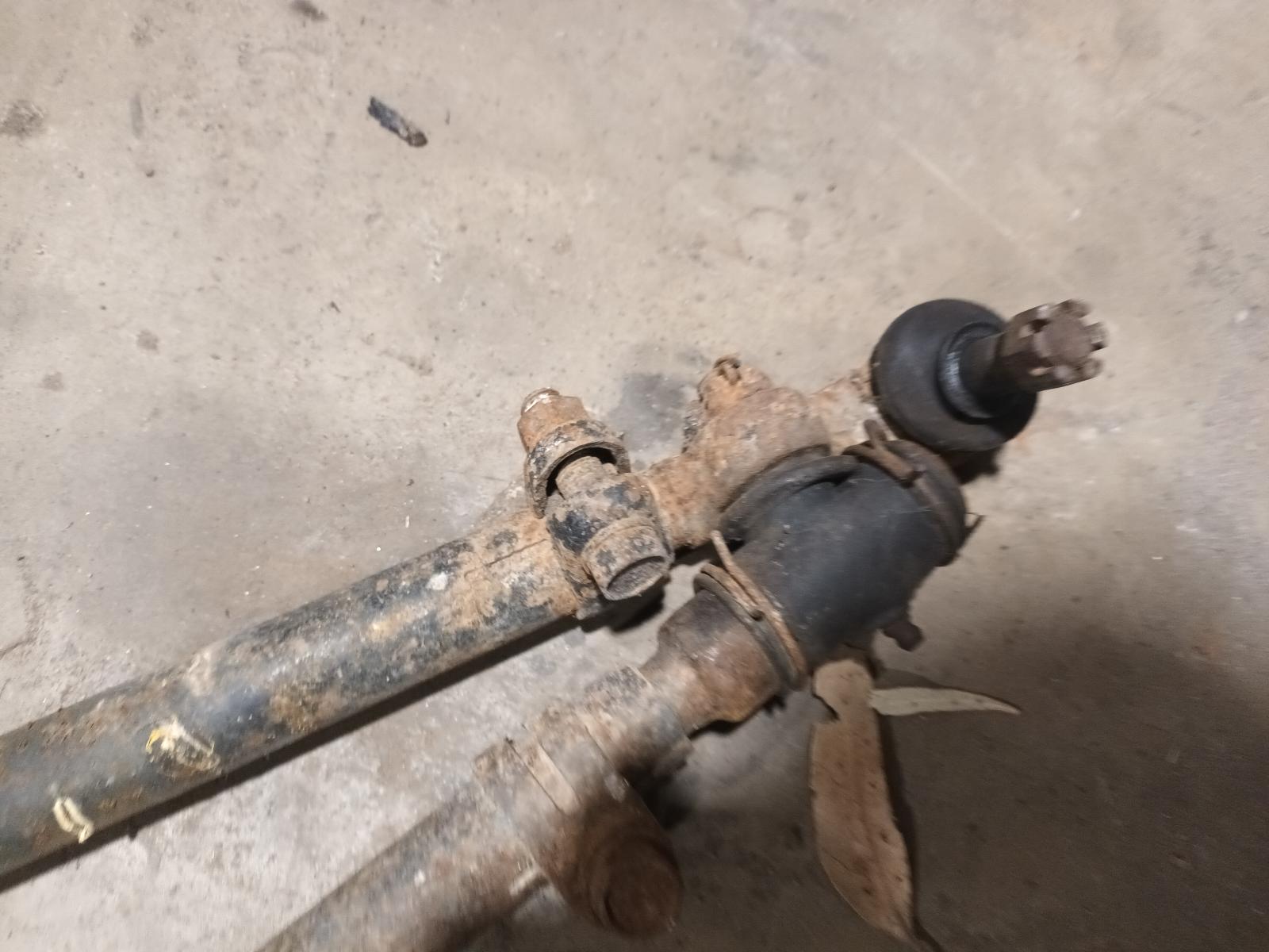 View Auto part Drag Link Toyota Hilux 1996