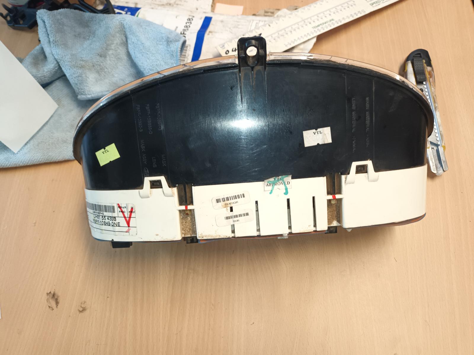 View Auto part Instrument Cluster Ford Courier 2001