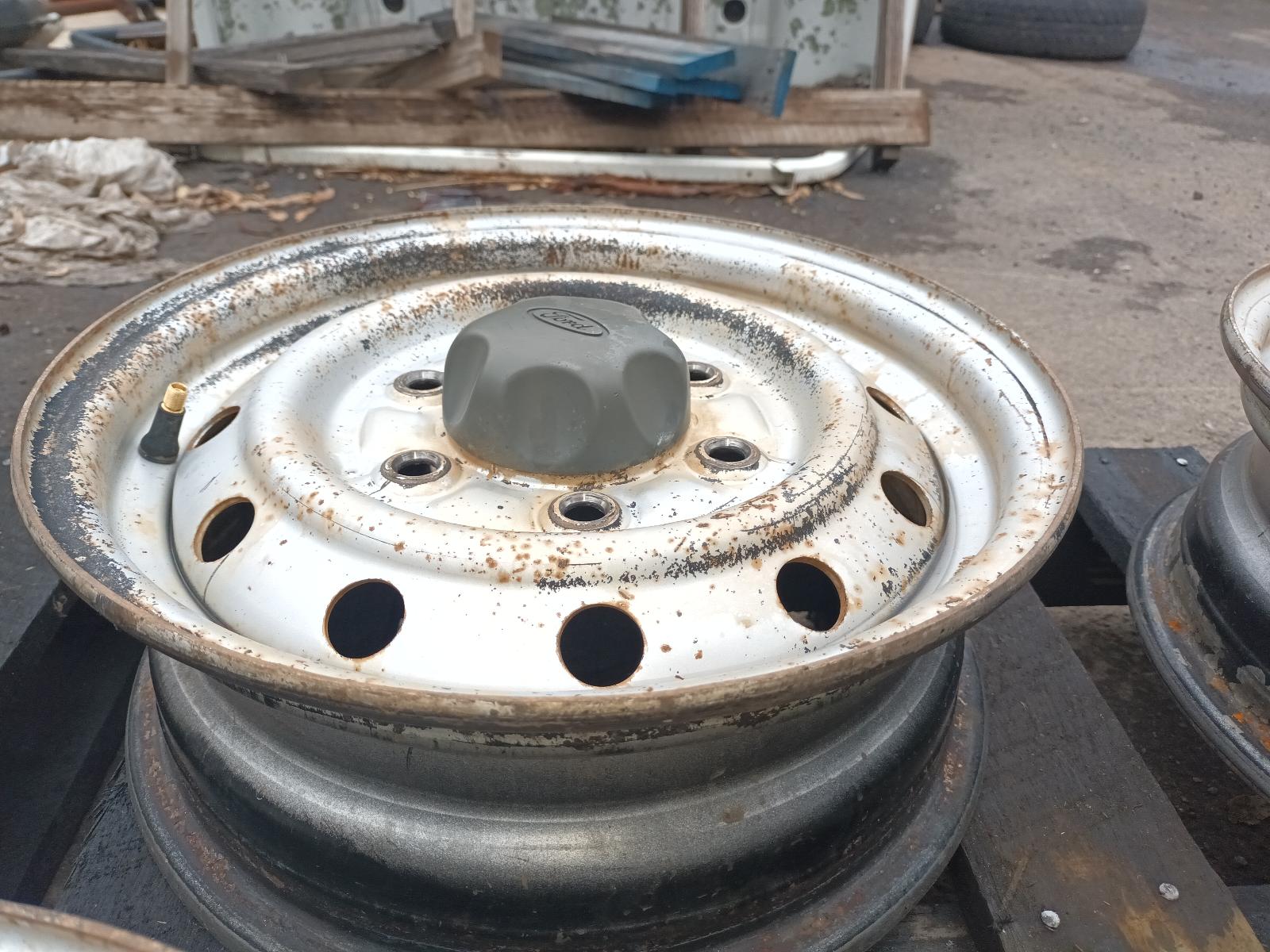 View Auto part Wheel Standard/Steel Ford Courier 2001
