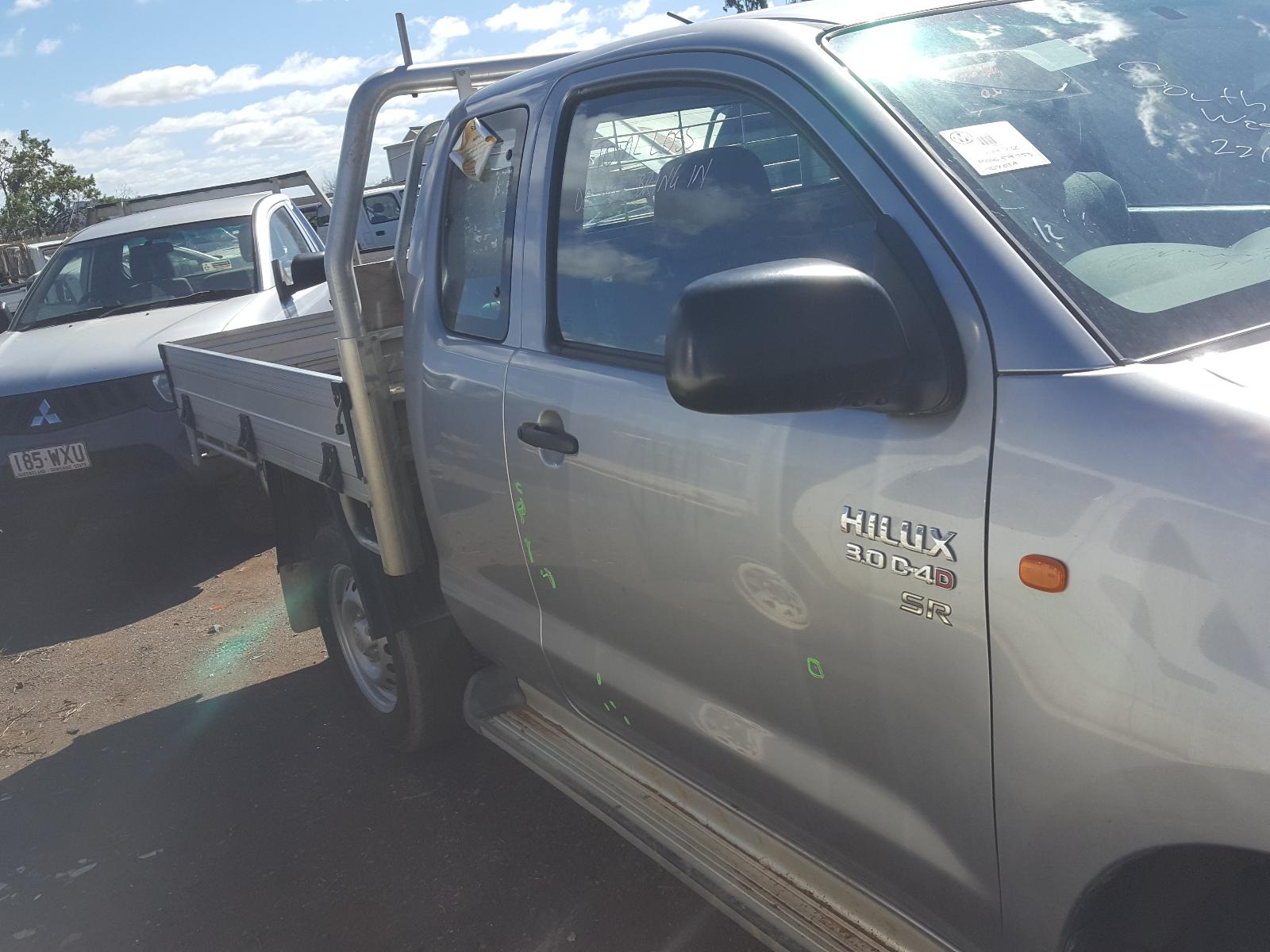 View Auto part Clock Toyota Hilux 2015