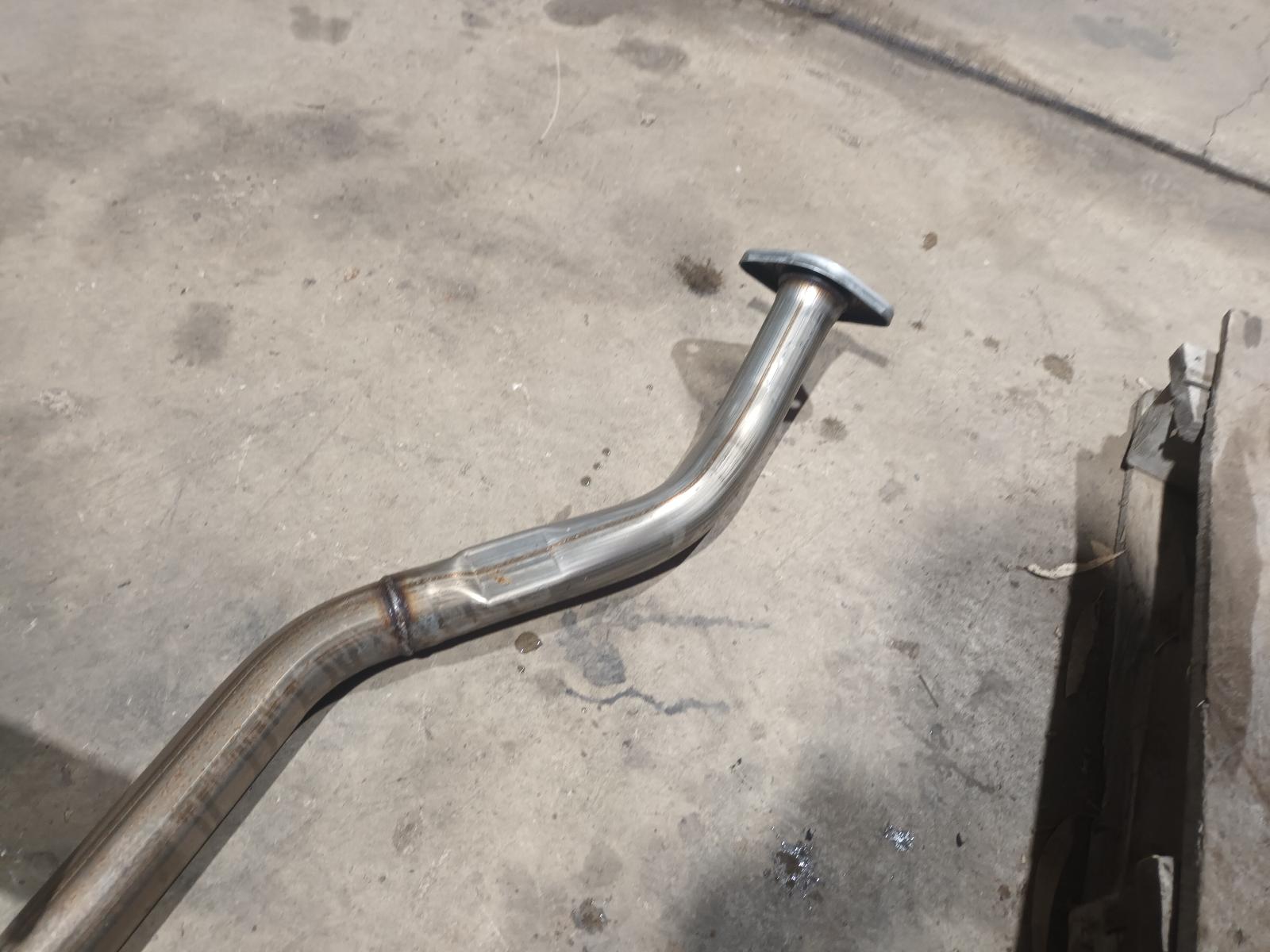 View Auto part Exhaust System Mazda Cx30 2021