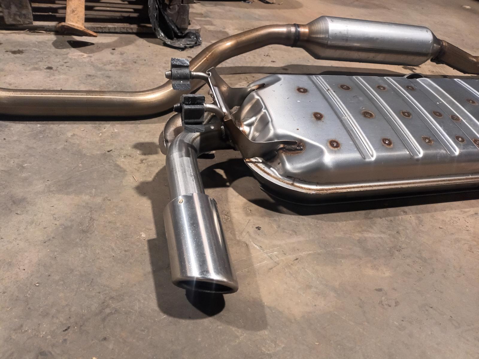 View Auto part Exhaust System Mazda Cx30 2021