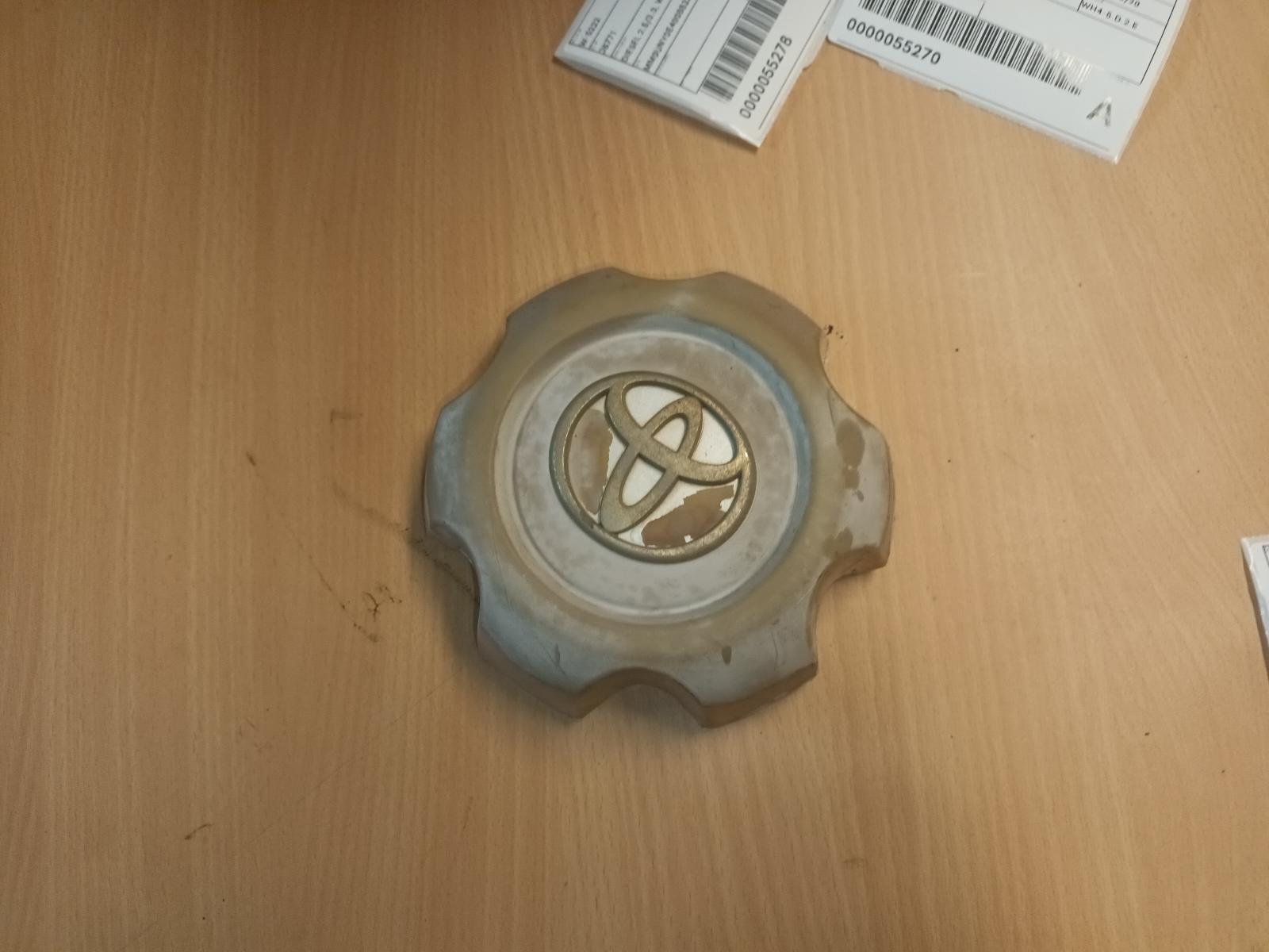 View Auto part Wheel Cover/Hub Cap Toyota Hilux 2011