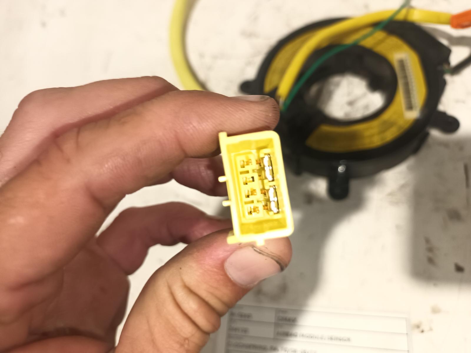 View Auto part Airbag Module/Sensor Isuzu Dmax 2012