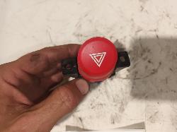 View Auto part Misc Switch/Relay Isuzu Dmax 2012