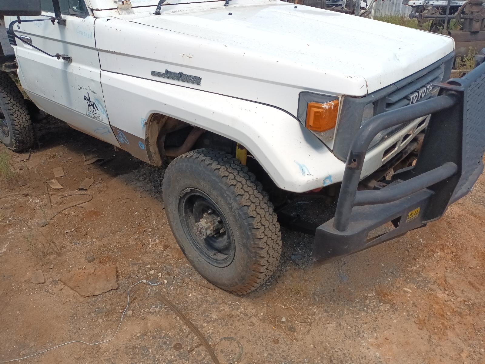 Fuel Pump Relay Landcruiser Toyota 1992