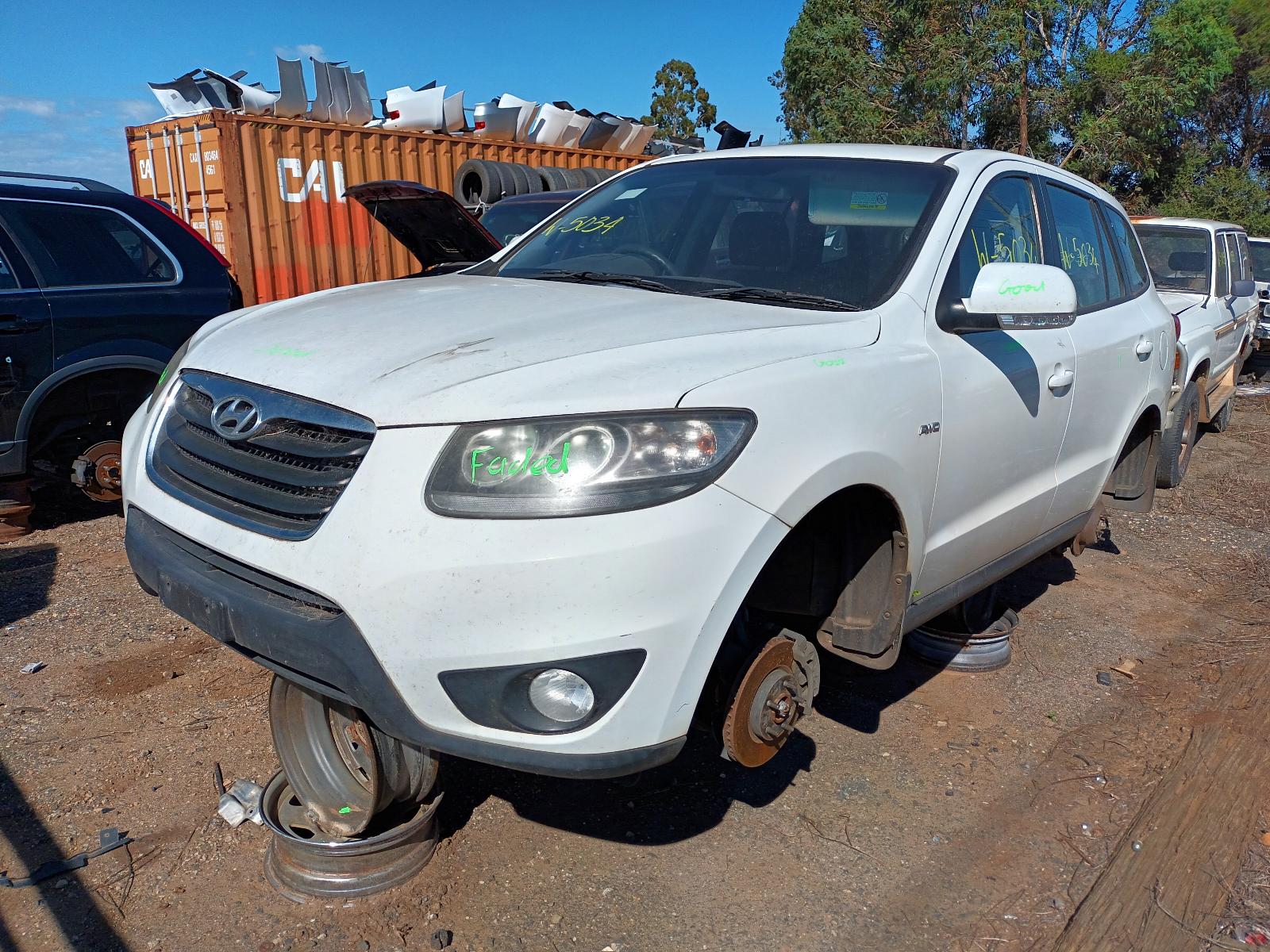 View Auto part Fuel Tank Hyundai Santa Fe 2010