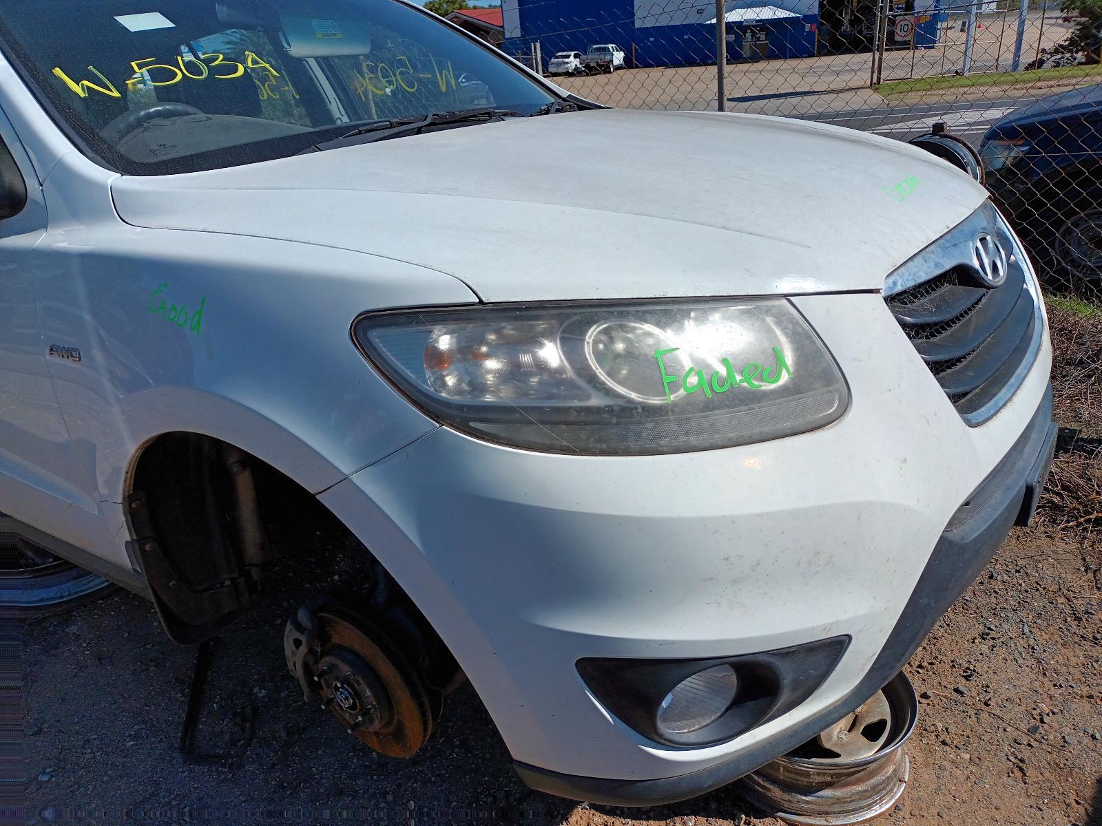 View Auto part Fuel Tank Hyundai Santa Fe 2010