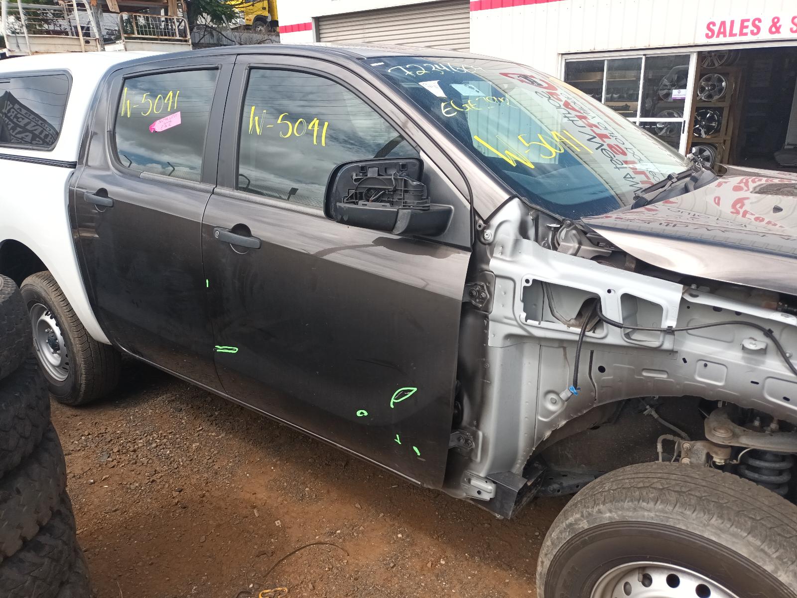 View Auto part Instrument Cluster Mazda Bt50 2020