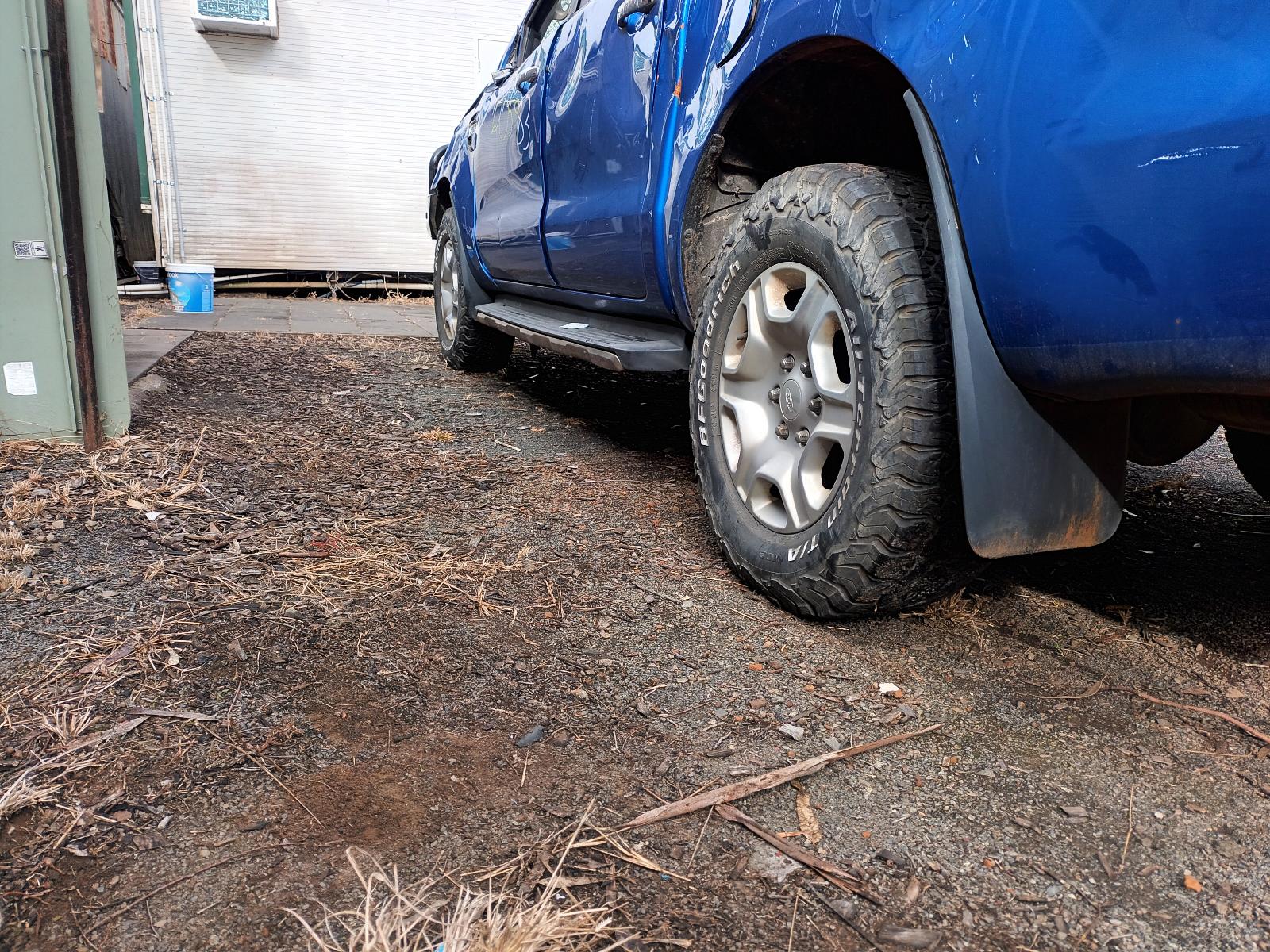 View Auto part A/C Hoses Ford Ranger 2017