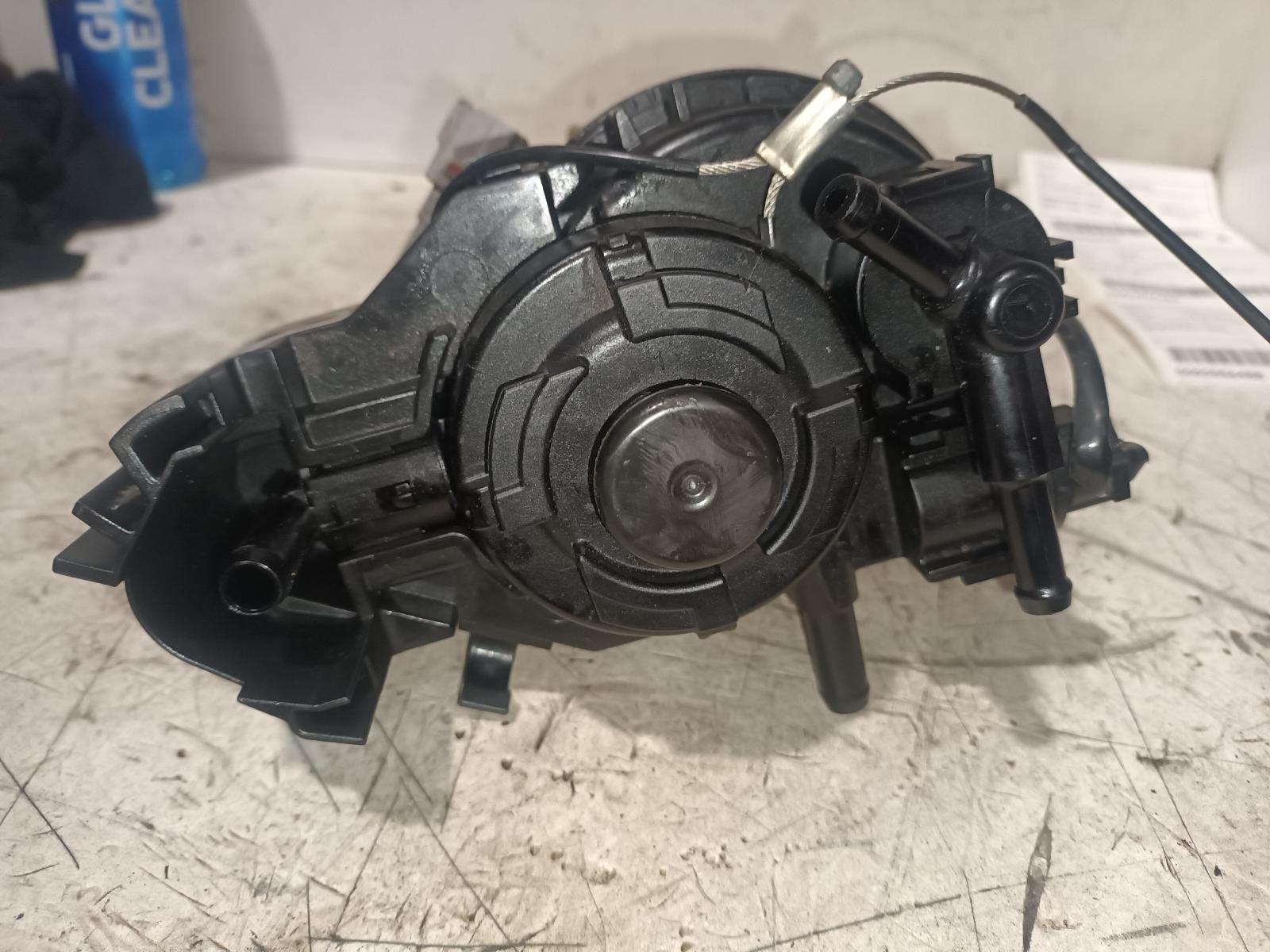 View Auto part Fuel Filter Housing Toyota Hilux 2018