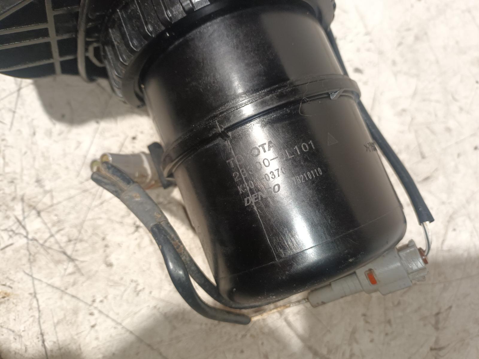 View Auto part Fuel Filter Housing Toyota Hilux 2018