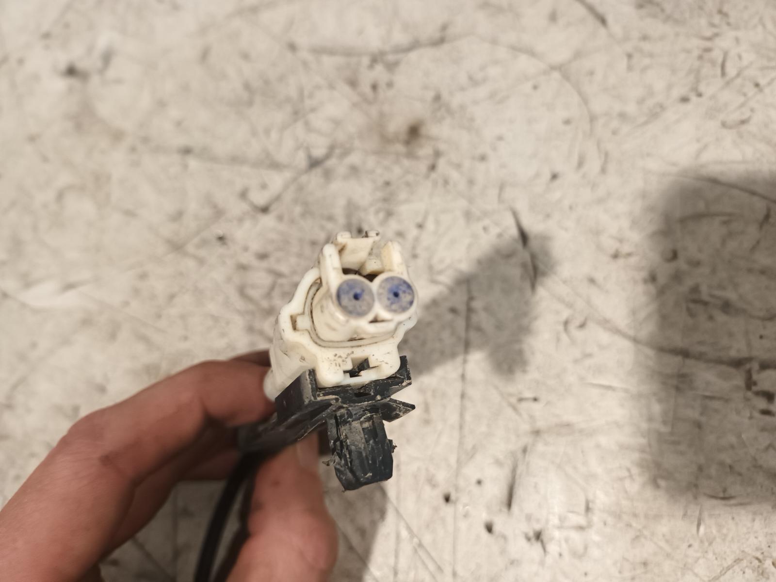 View Auto part Abs Sensor Toyota Hilux 2018