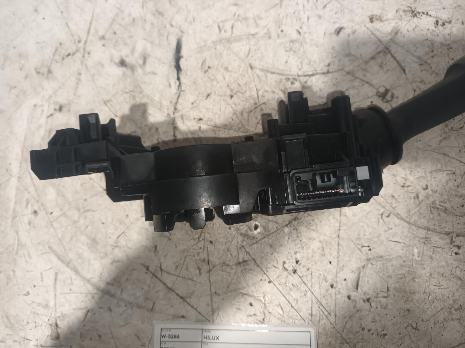 View Auto part Combination Switch Toyota Hilux 2018