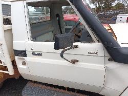 View Auto part Gear Stick/Shifter Toyota Landcruiser 2015