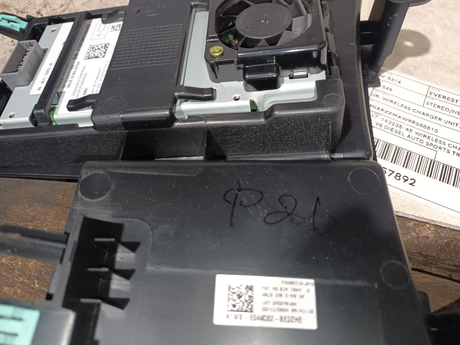 2025 Ford Everest Radio/Cd/Dvd/Sat/Tv View Auto part Radio/Cd/Dvd/Sat/Tv Ford Everest 2025