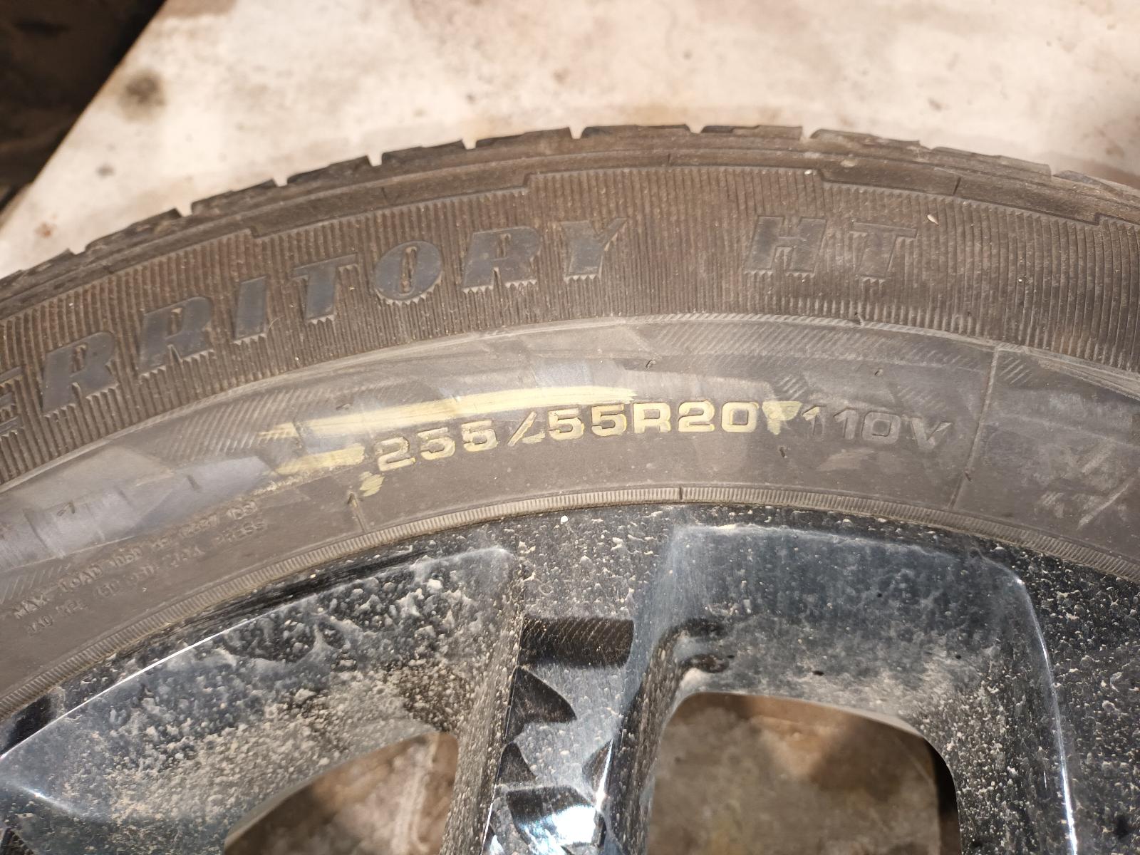2025 Ford Everest Tyre View Auto part Tyre Ford Everest 2025