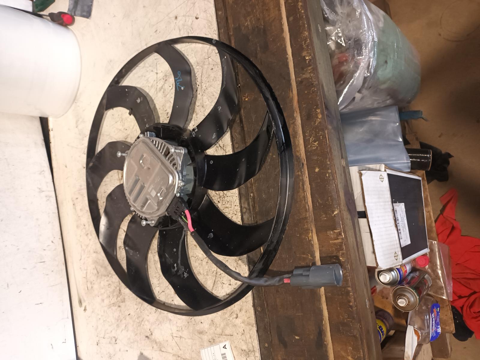 2025 Ford Everest Fan View Auto part Fan Ford Everest 2025