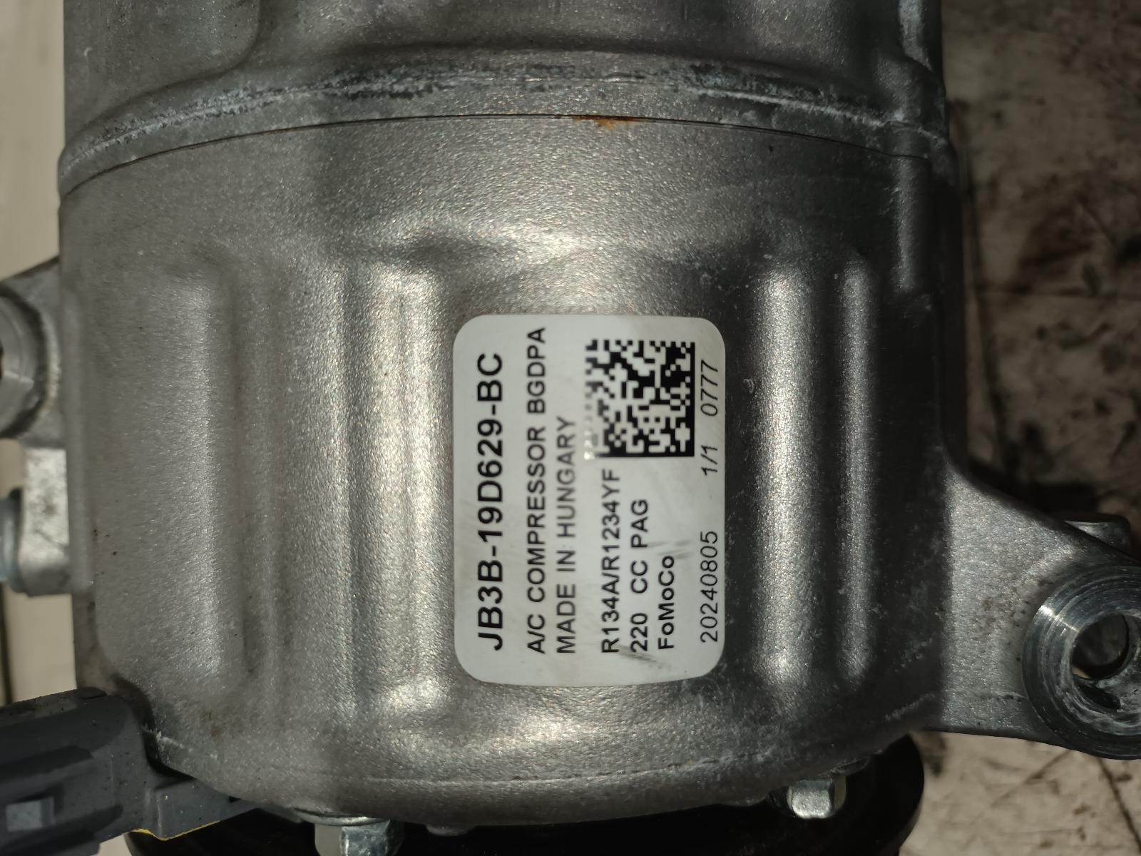 2025 Ford Everest A/C Compressor View Auto part A/C Compressor Ford Everest 2025