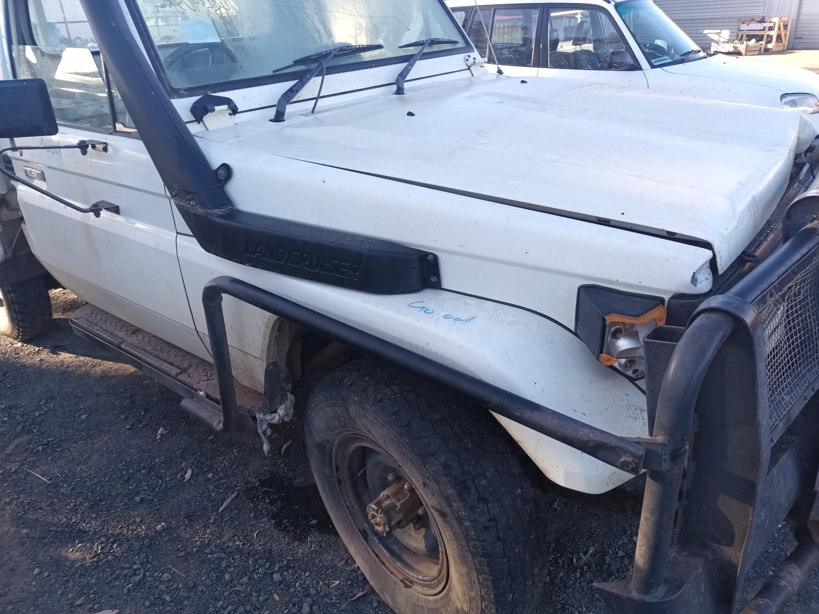 1998 Toyota Landcruiser Gear Stick/Shifter View Auto part Gear Stick/Shifter Toyota Landcruiser 1998