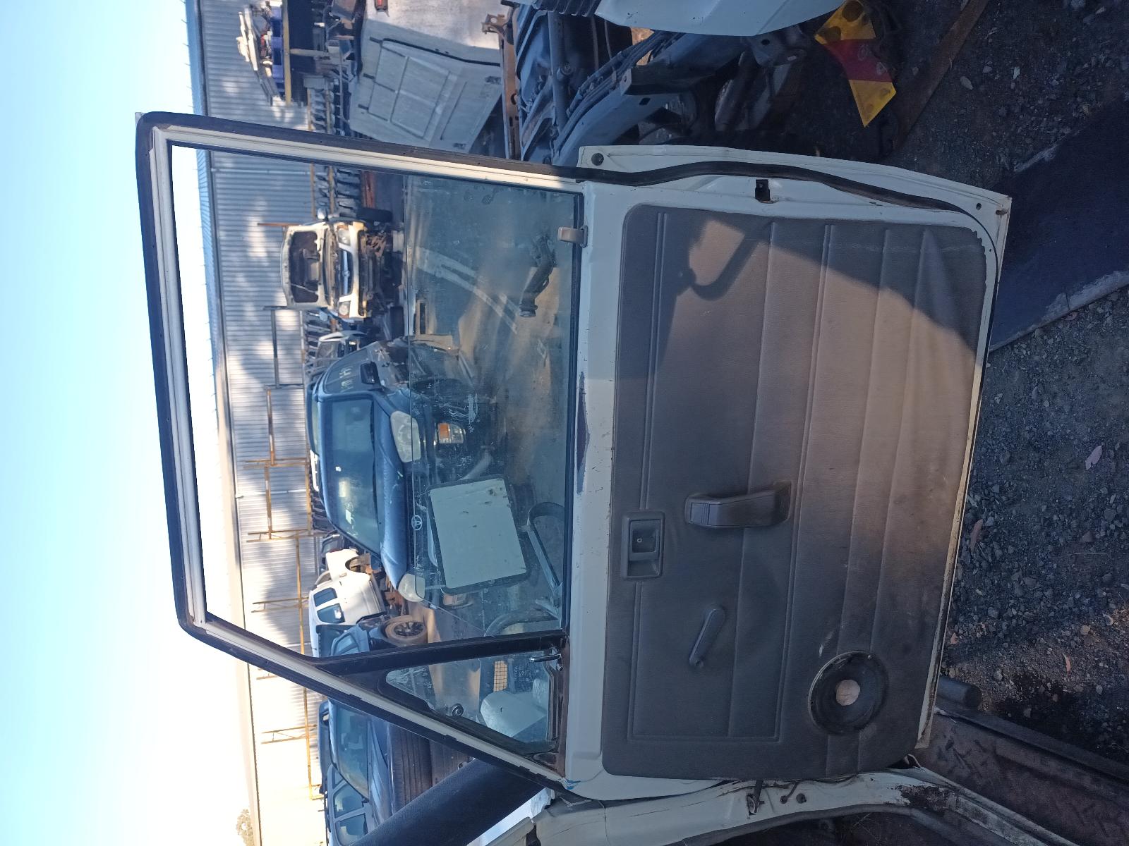 1998 Toyota Landcruiser Gear Stick/Shifter View Auto part Gear Stick/Shifter Toyota Landcruiser 1998