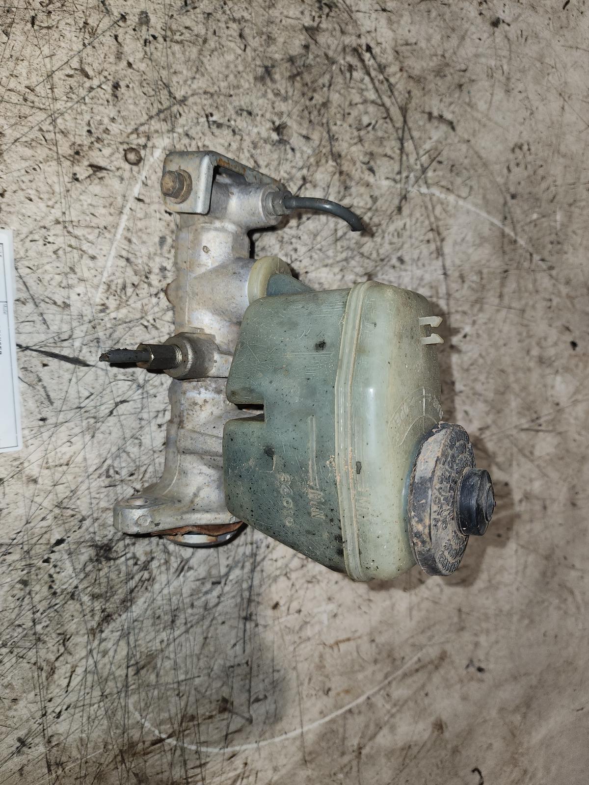 2000 Toyota Landcruiser Master Cylinder View Auto part Master Cylinder Toyota Landcruiser 2000