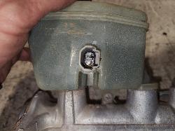 View Auto part Master Cylinder Toyota Landcruiser 2000