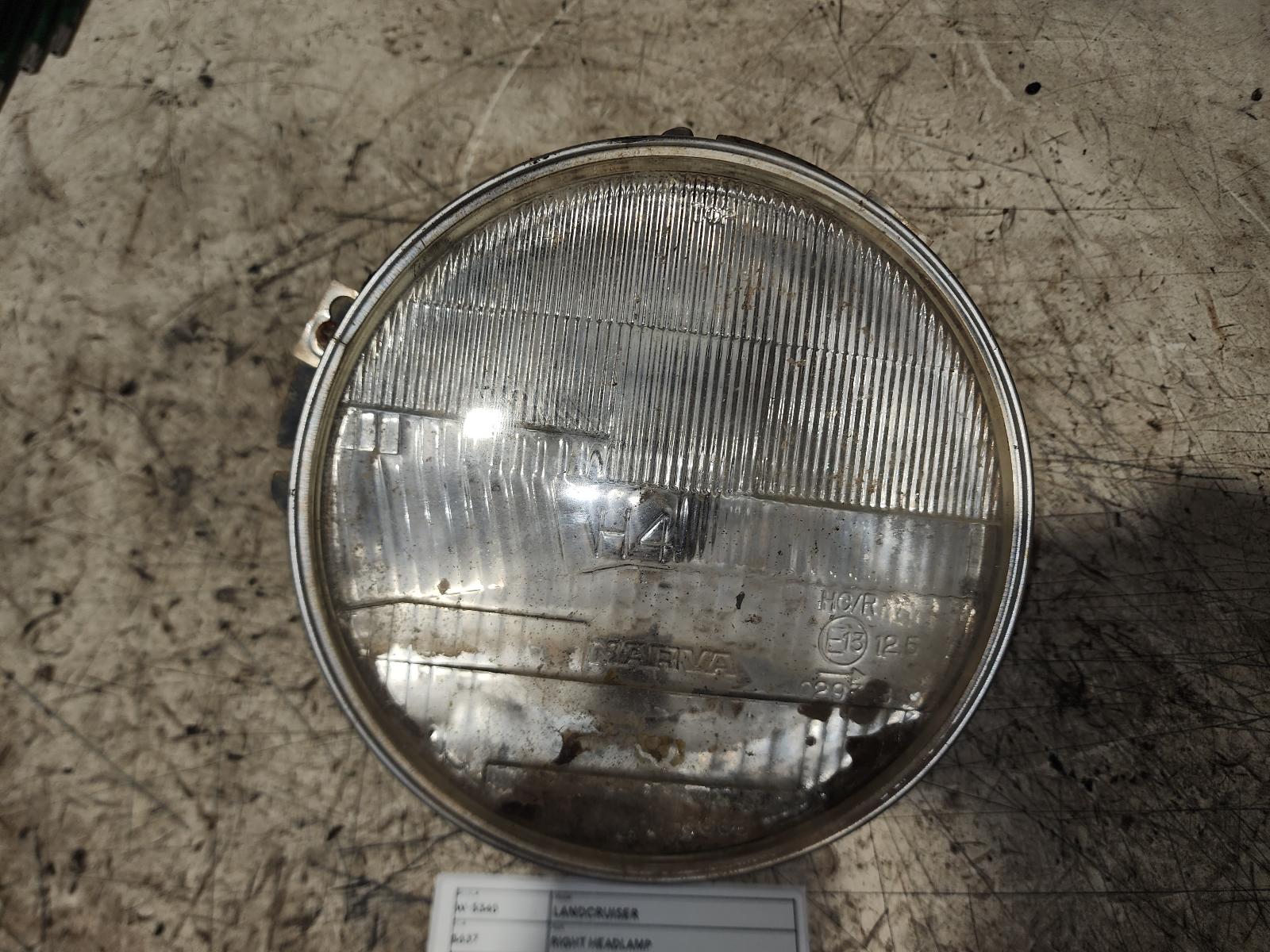 2000 Toyota Landcruiser Right Headlamp View Auto part Right Headlamp Toyota Landcruiser 2000