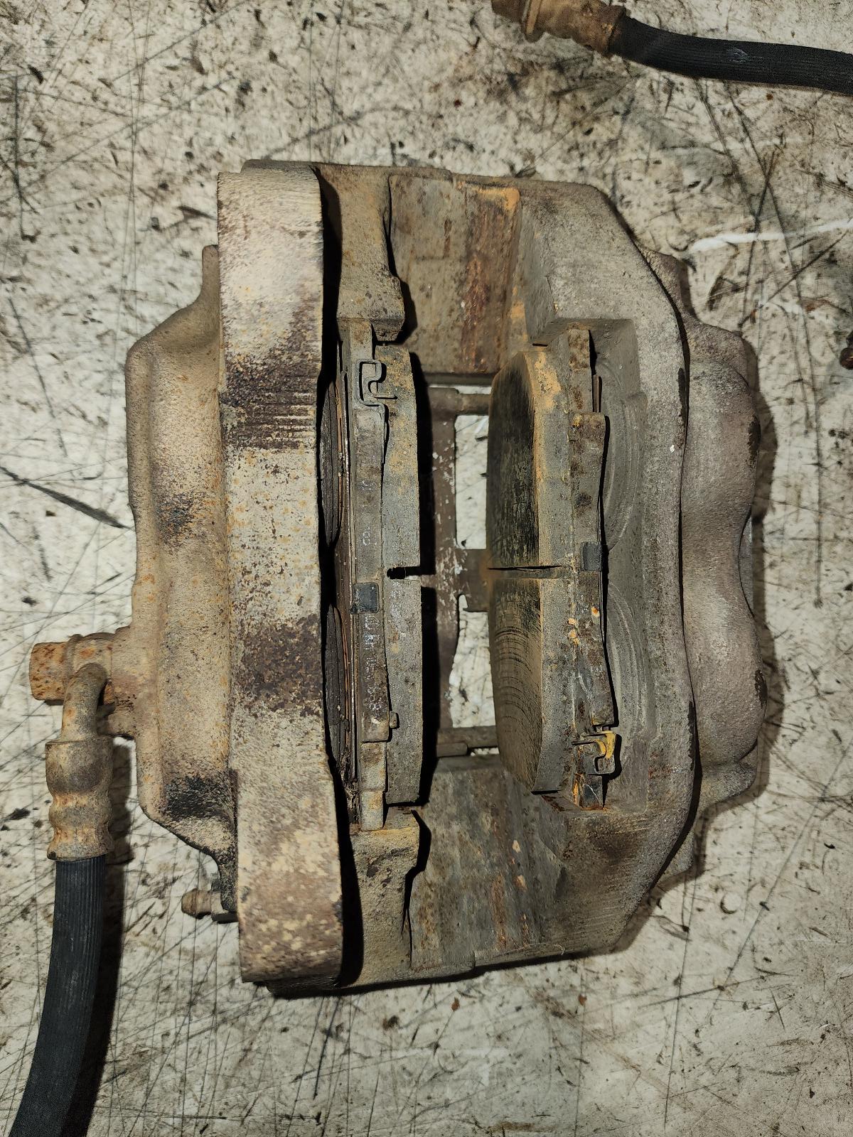2000 Toyota Landcruiser Caliper View Auto part Caliper Toyota Landcruiser 2000