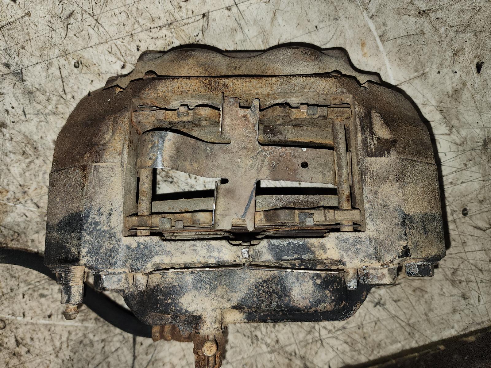 2000 Toyota Landcruiser Caliper View Auto part Caliper Toyota Landcruiser 2000