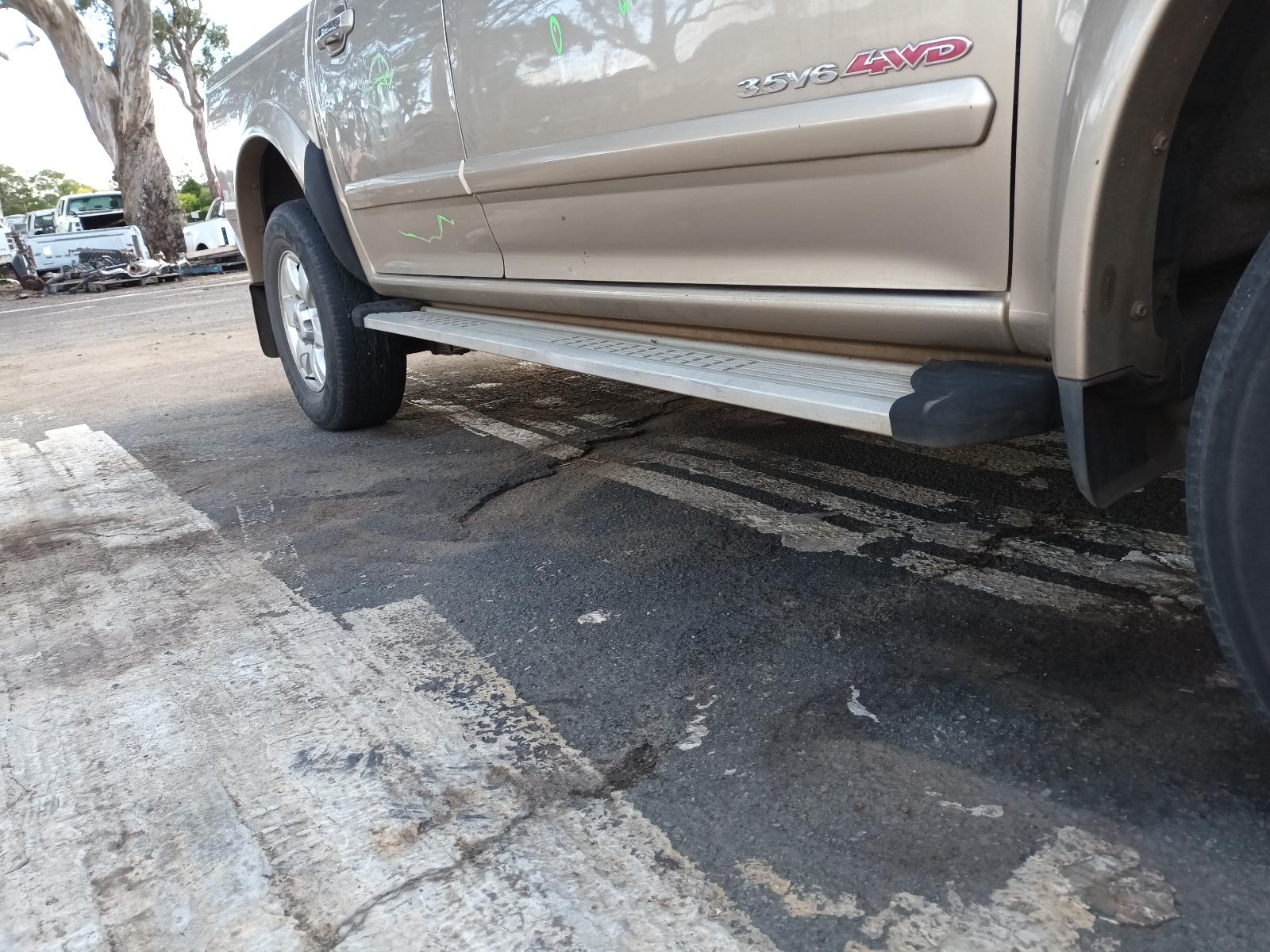 2004 Holden Rodeo Owners Handbook View Auto part Owners Handbook Holden Rodeo 2004