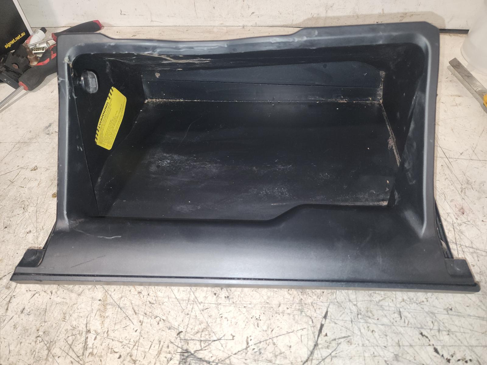 View Auto part Glove Box Toyota Hilux 2024