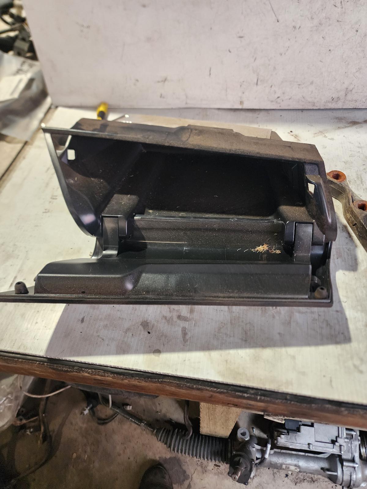 View Auto part Glove Box Toyota Hilux 2024