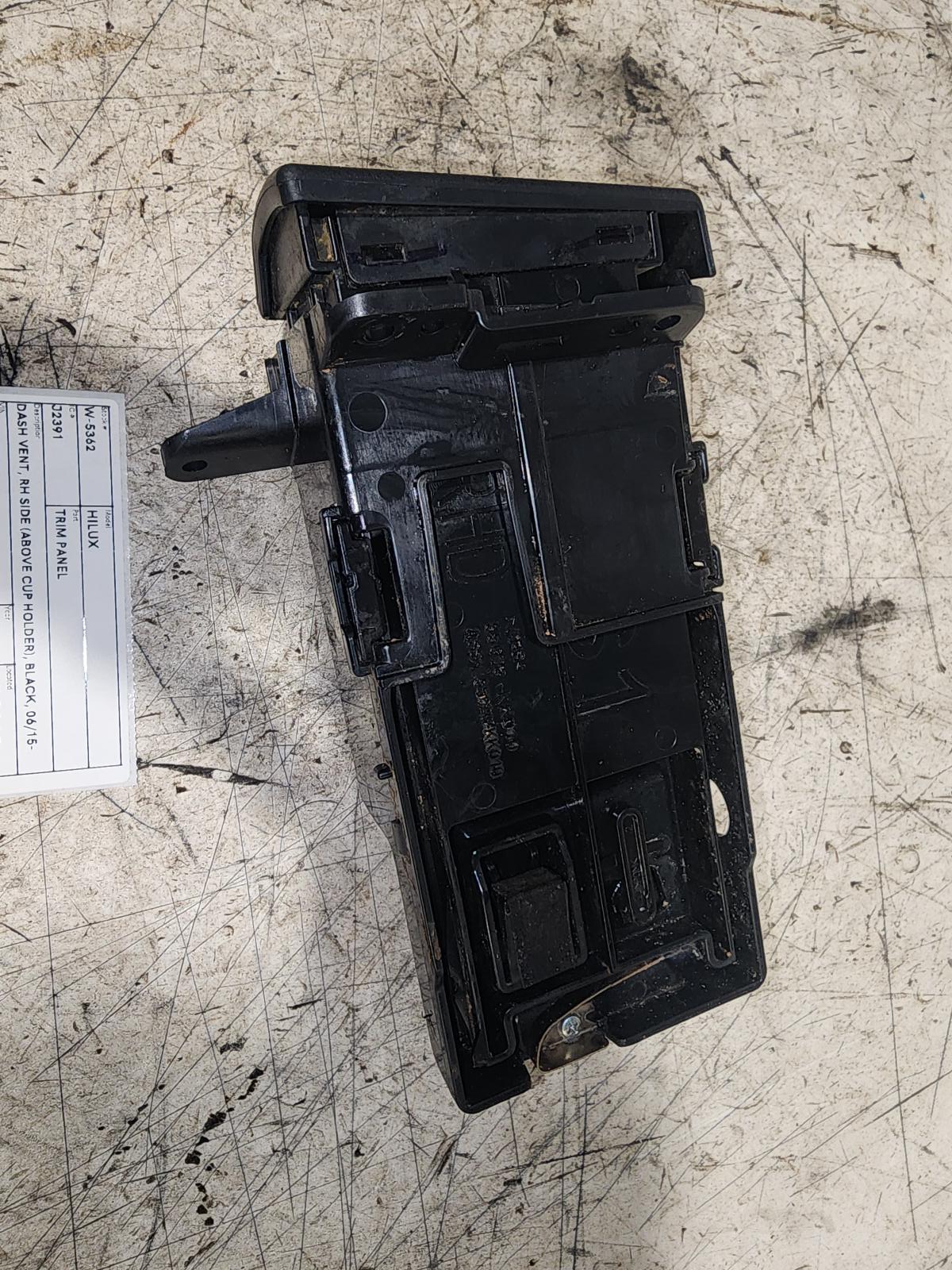 View Auto part Trim Panel Toyota Hilux 2024
