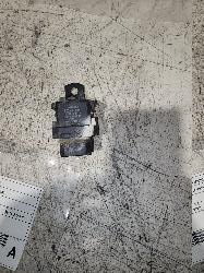 View Auto part Misc Switch/Relay Toyota Landcruiser 2000