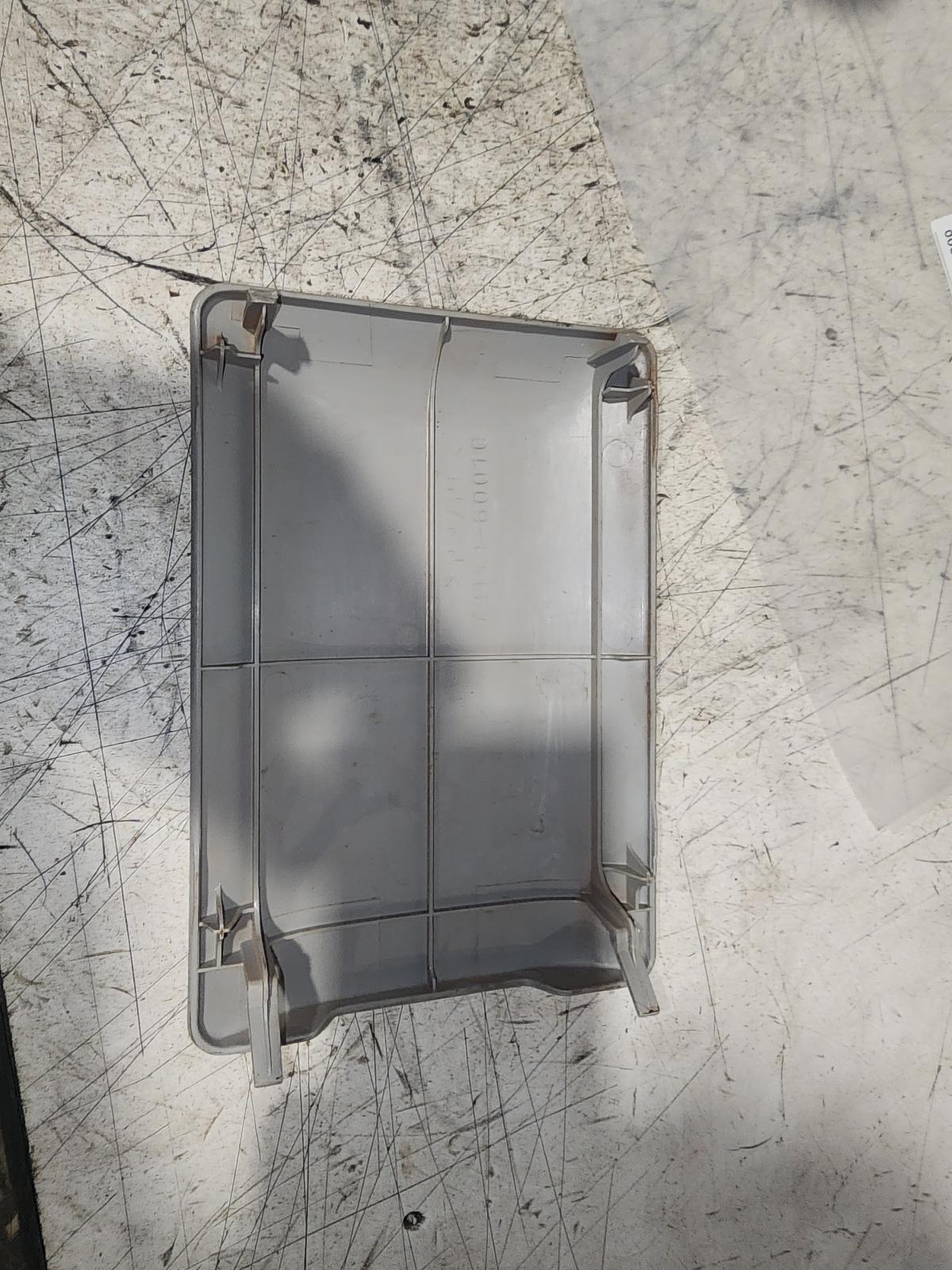 2000 Toyota Landcruiser Trim Panel View Auto part Trim Panel Toyota Landcruiser 2000