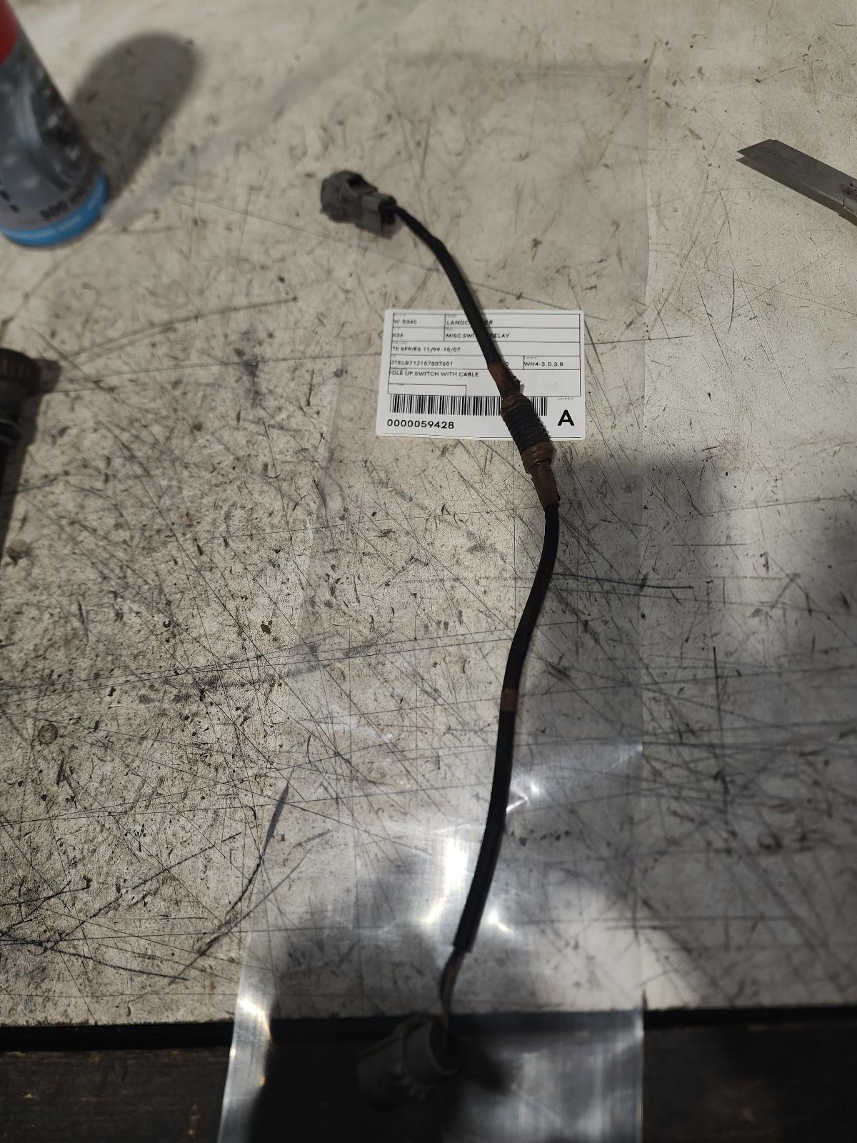 2000 Toyota Landcruiser Misc Switch/Relay View Auto part Misc Switch/Relay Toyota Landcruiser 2000