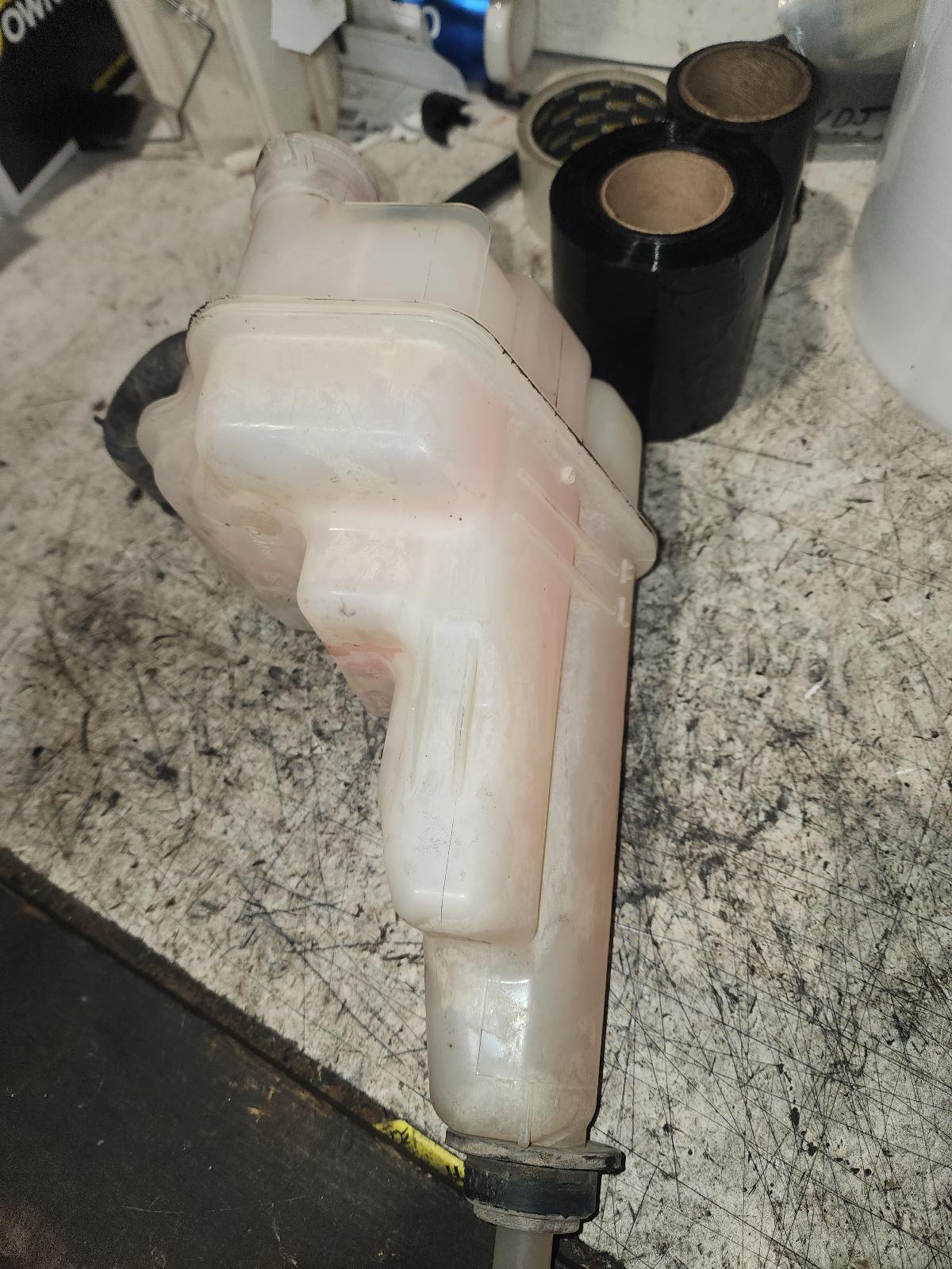 2019 Toyota Hilux Overflow Bottle View Auto part Overflow Bottle Toyota Hilux 2019