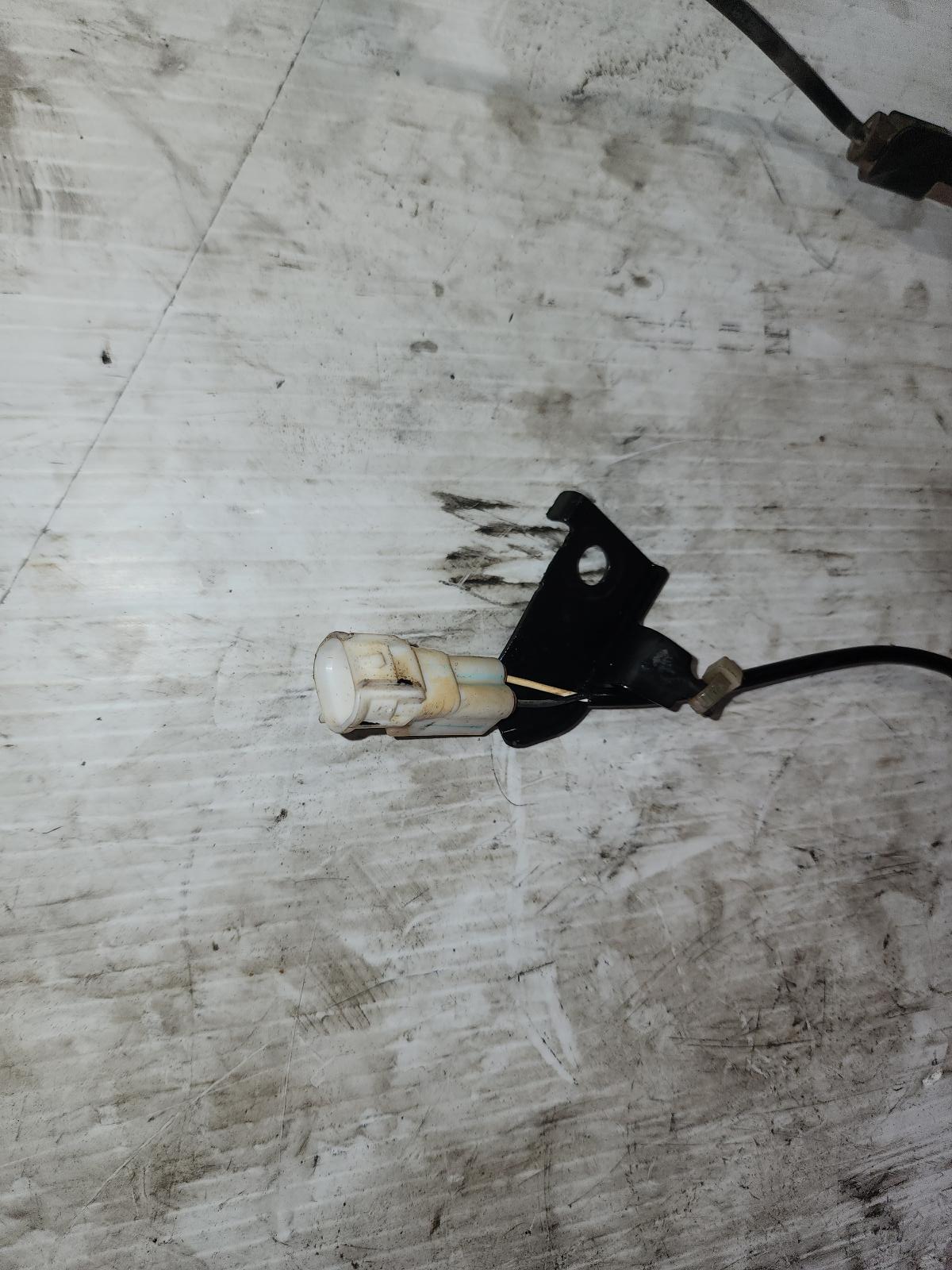 View Auto part Abs Sensor Toyota Hilux 2019