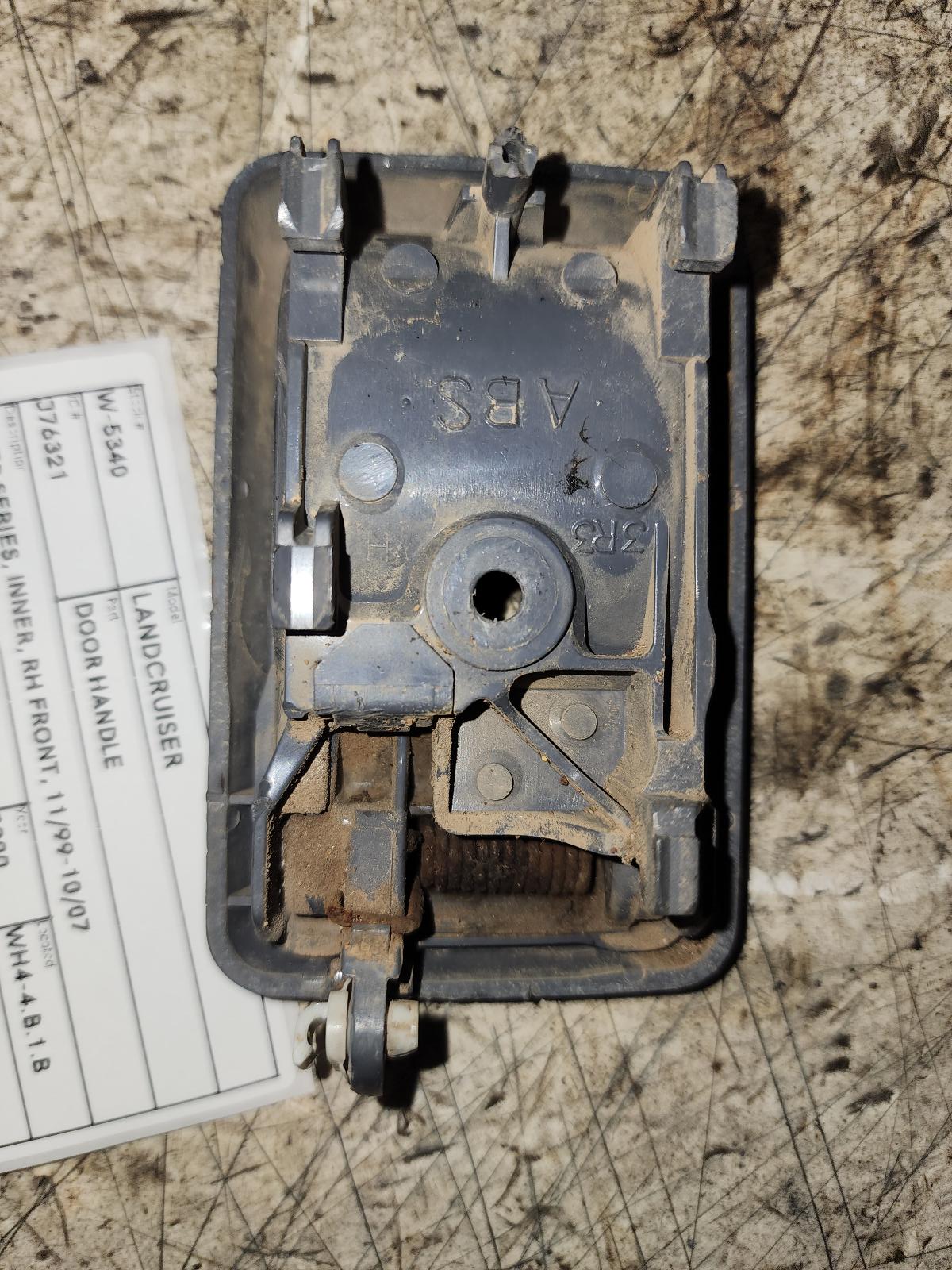 2000 Toyota Landcruiser Door Handle View Auto part Door Handle Toyota Landcruiser 2000