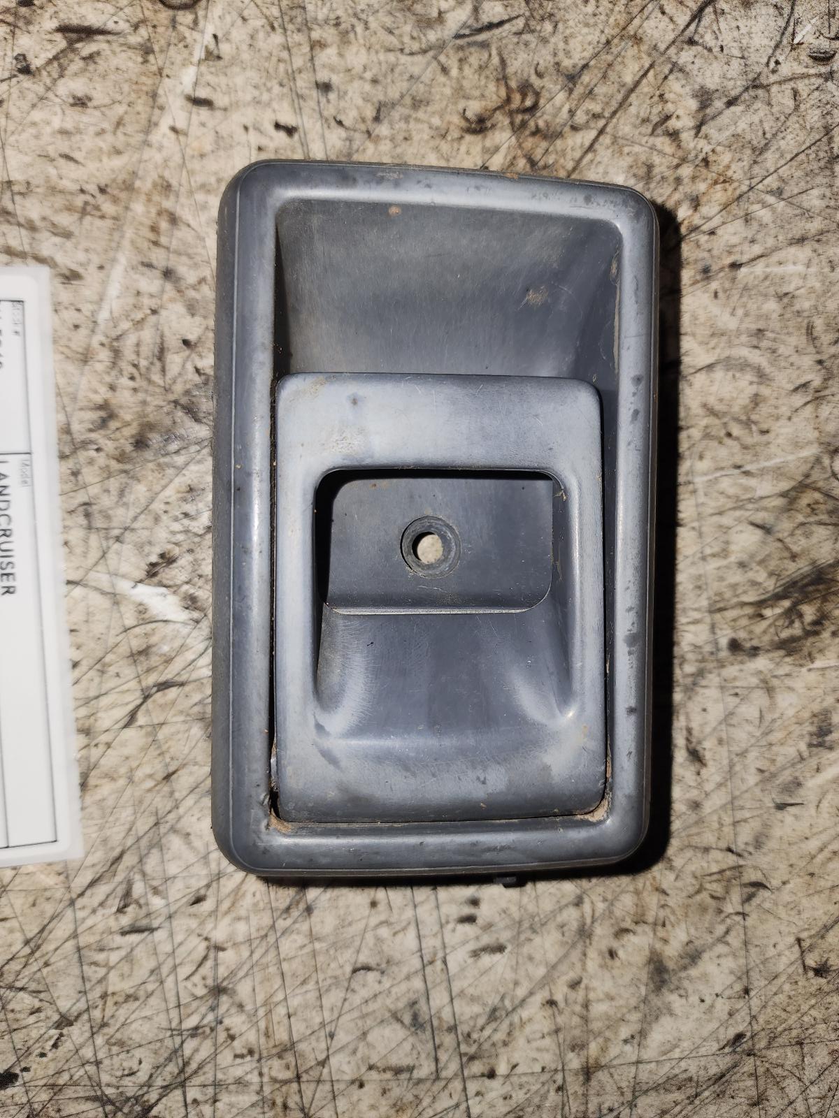 2000 Toyota Landcruiser Door Handle View Auto part Door Handle Toyota Landcruiser 2000